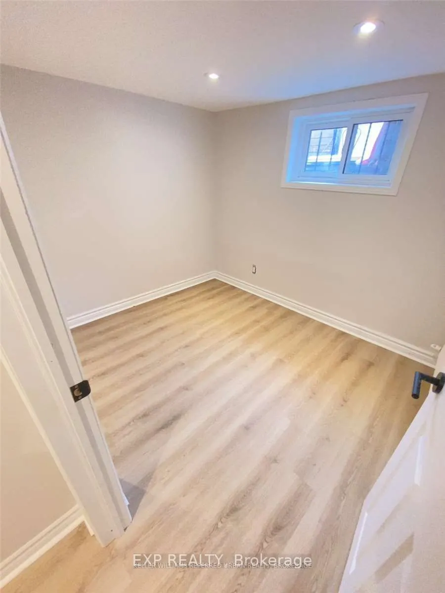 27 Snider Avenue #Lower