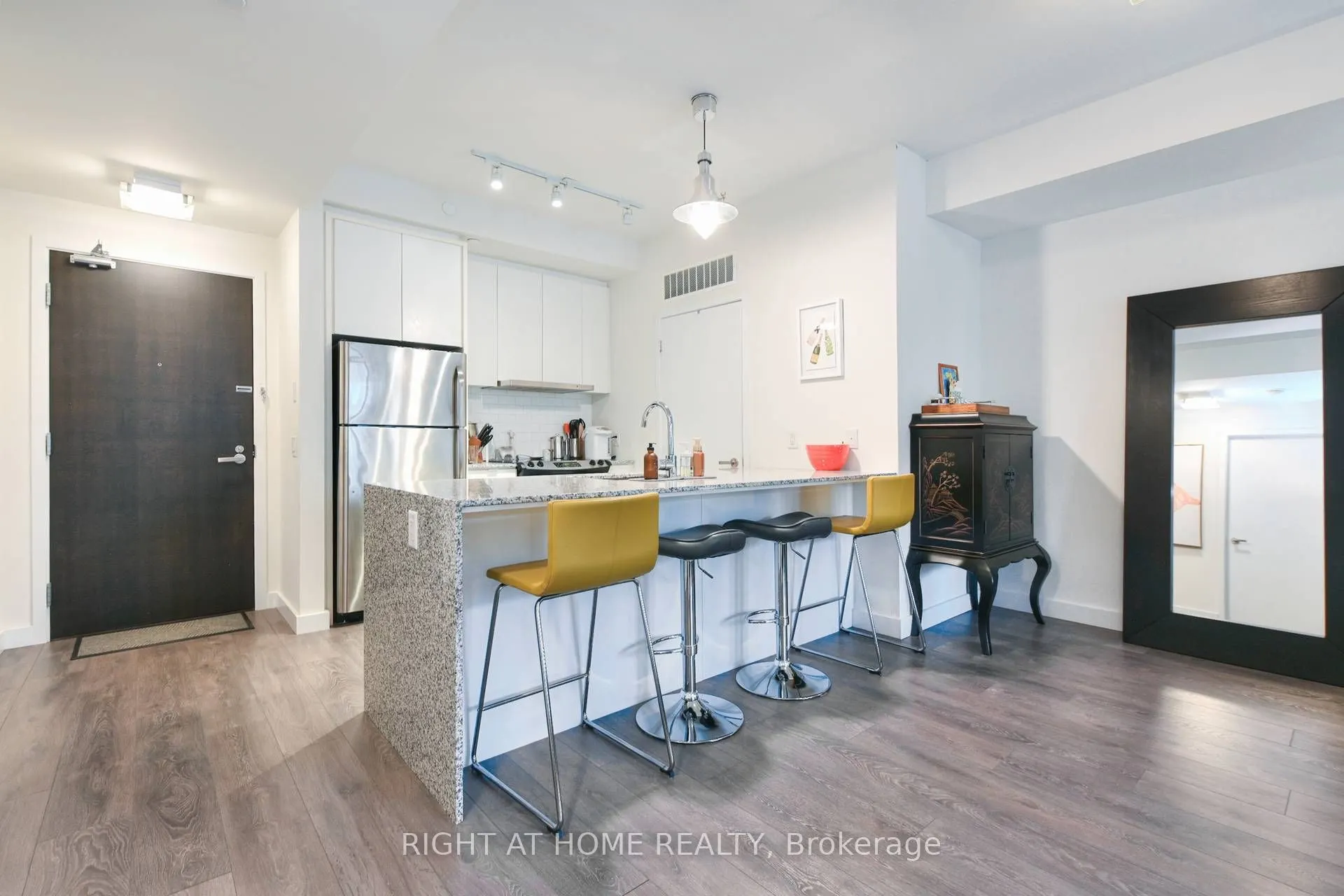 5035 Harvard Road #101