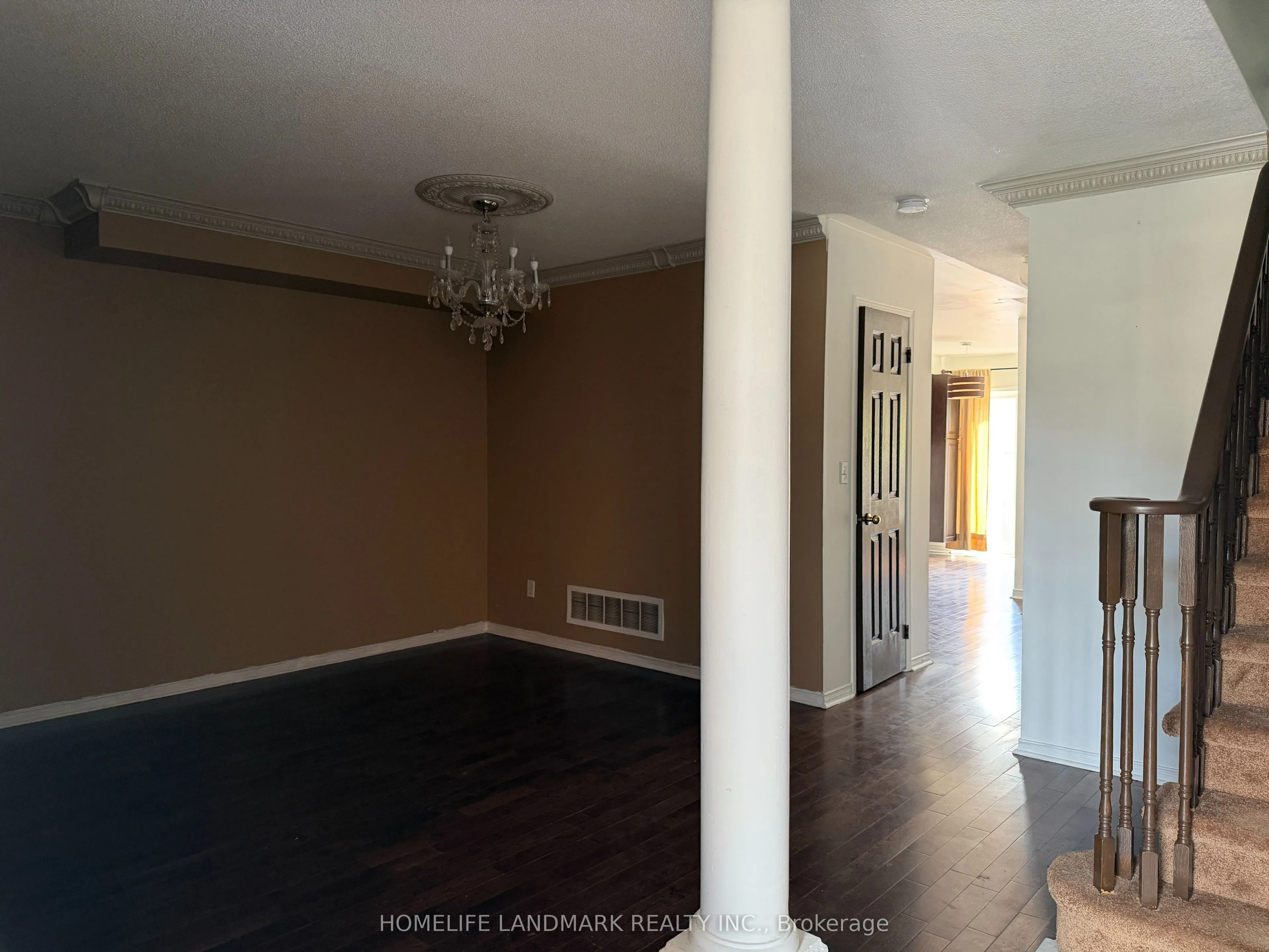 1226 Windbrook Grove
