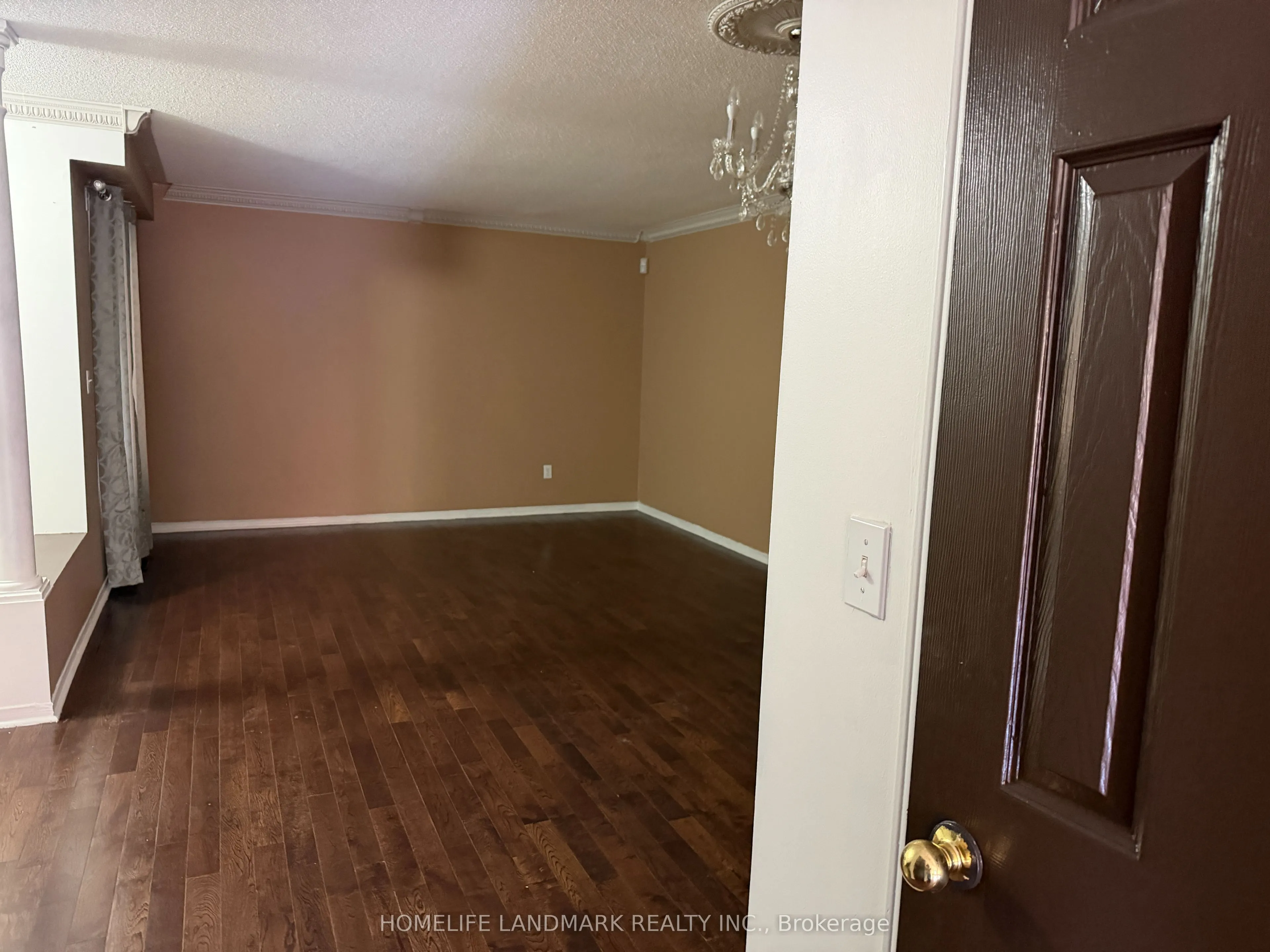 1226 Windbrook Grove