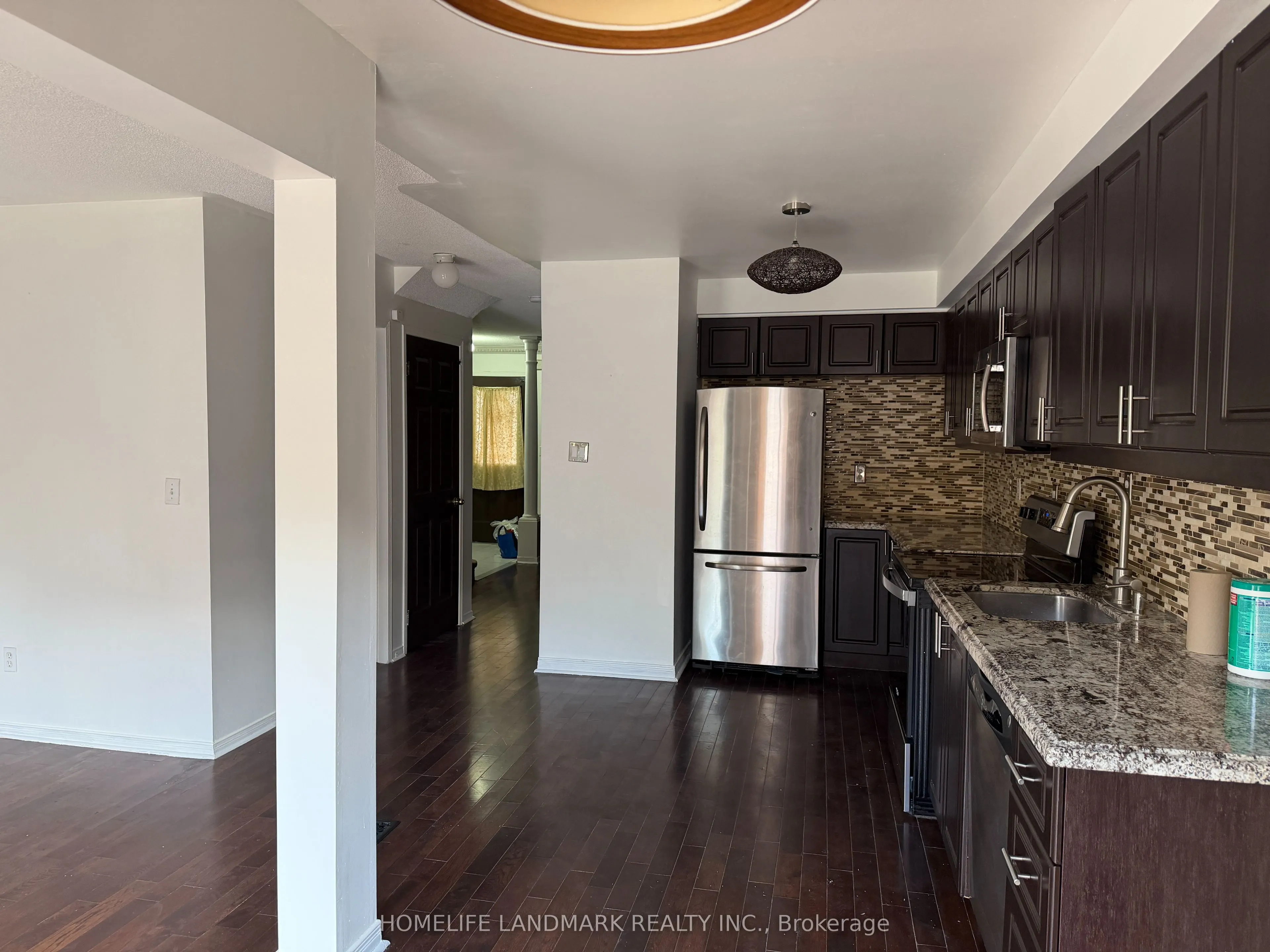1226 Windbrook Grove