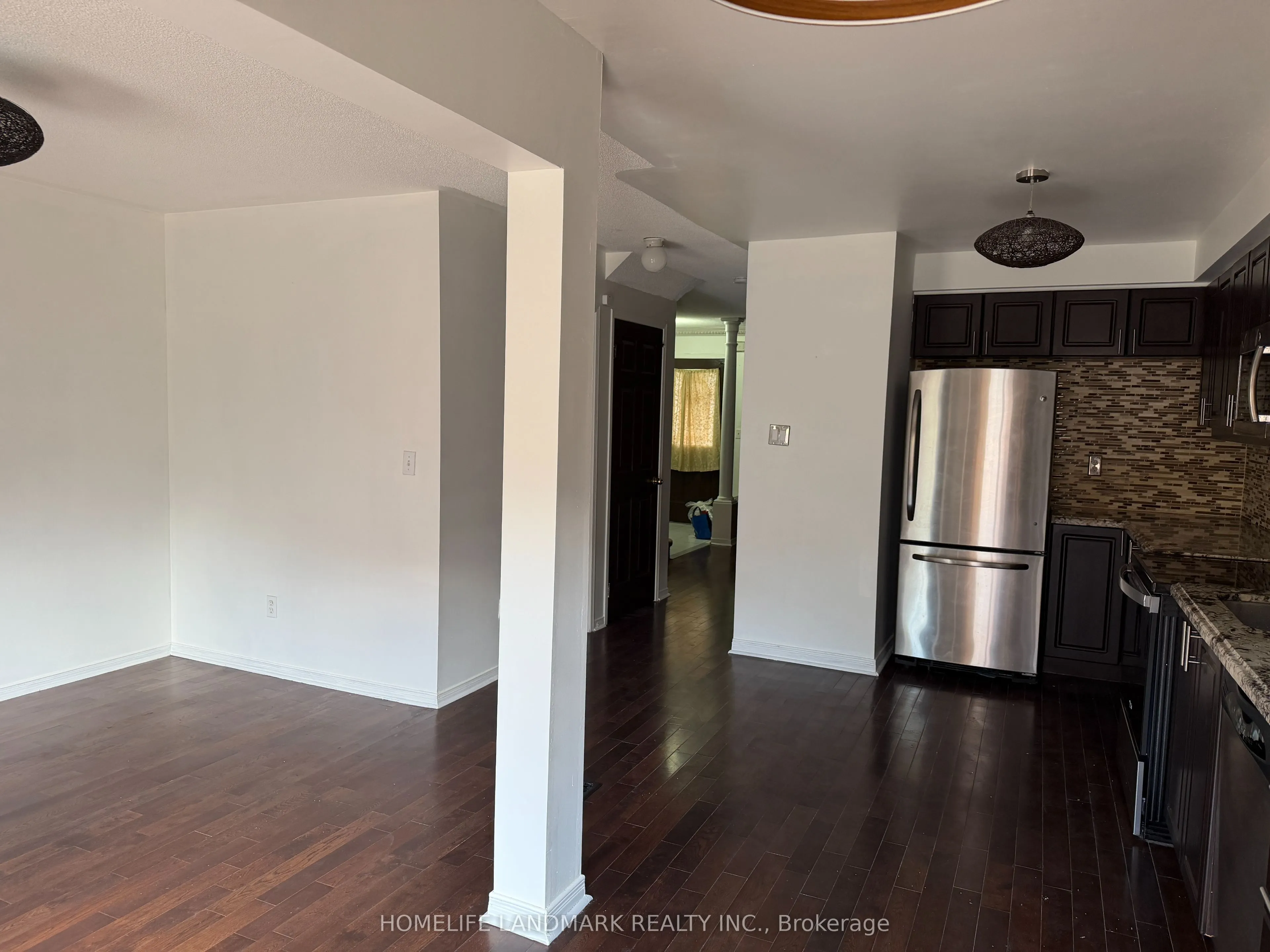 1226 Windbrook Grove