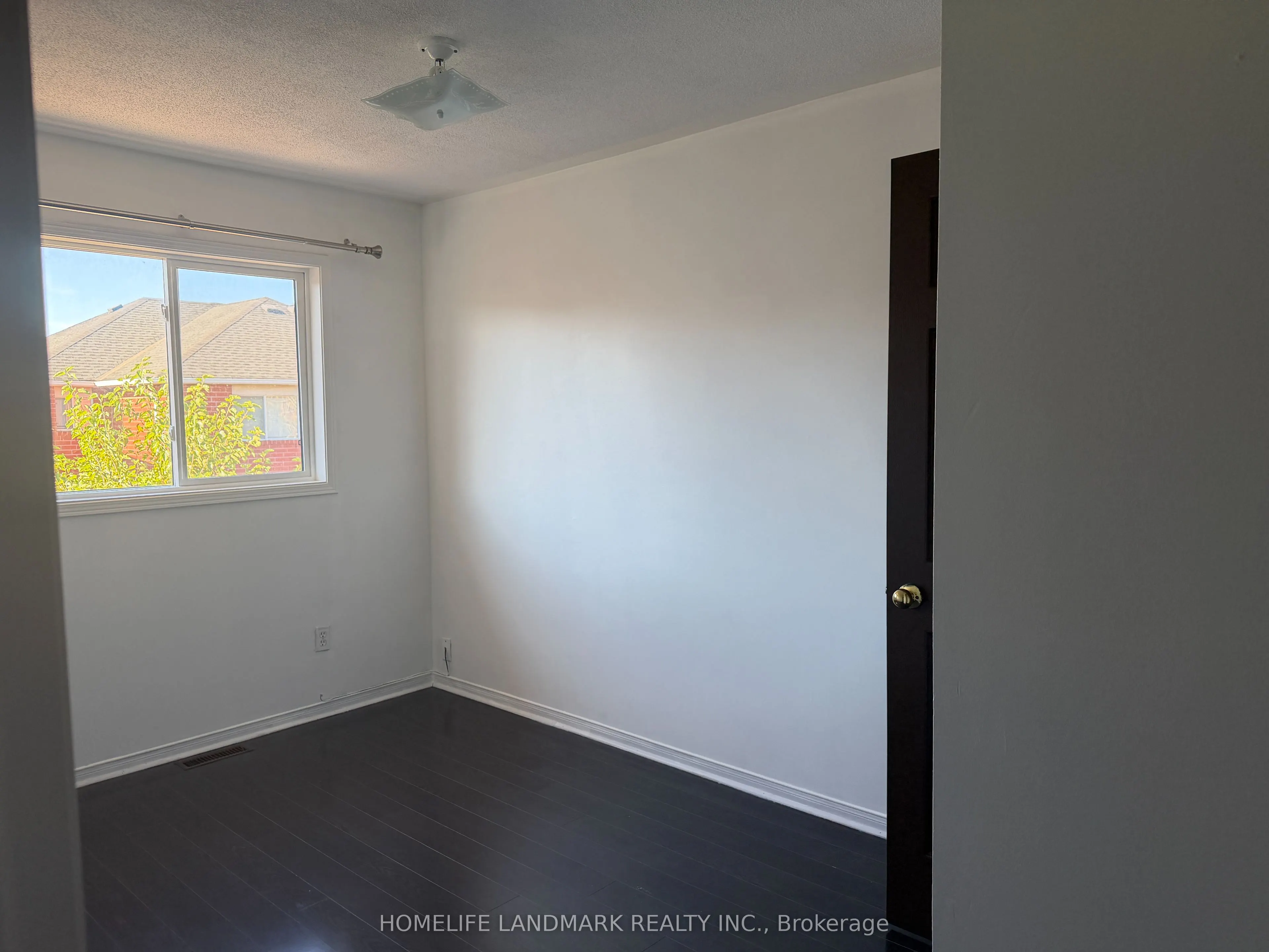 1226 Windbrook Grove