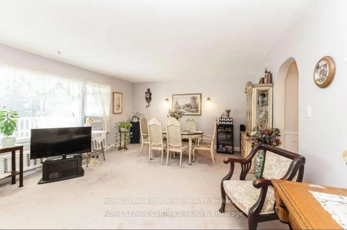 21 Denison Avenue