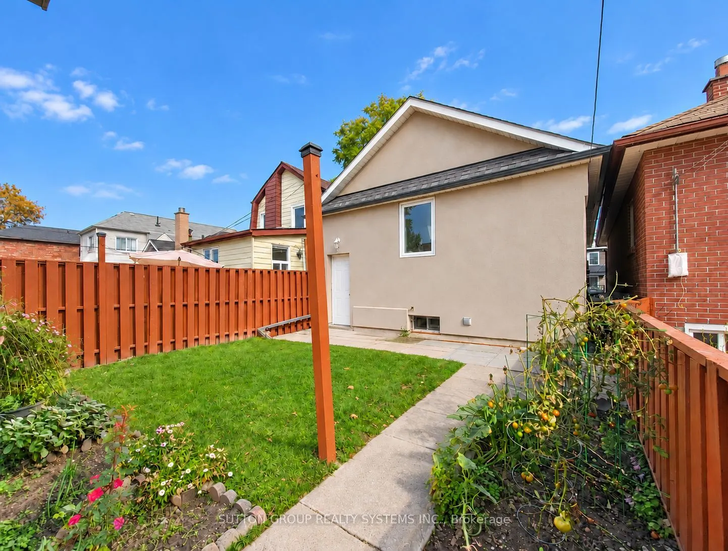 120 Brownville Avenue