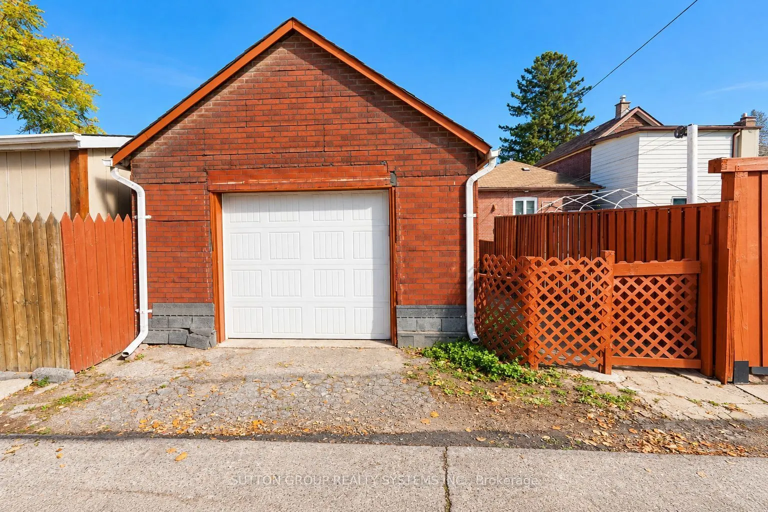 120 Brownville Avenue