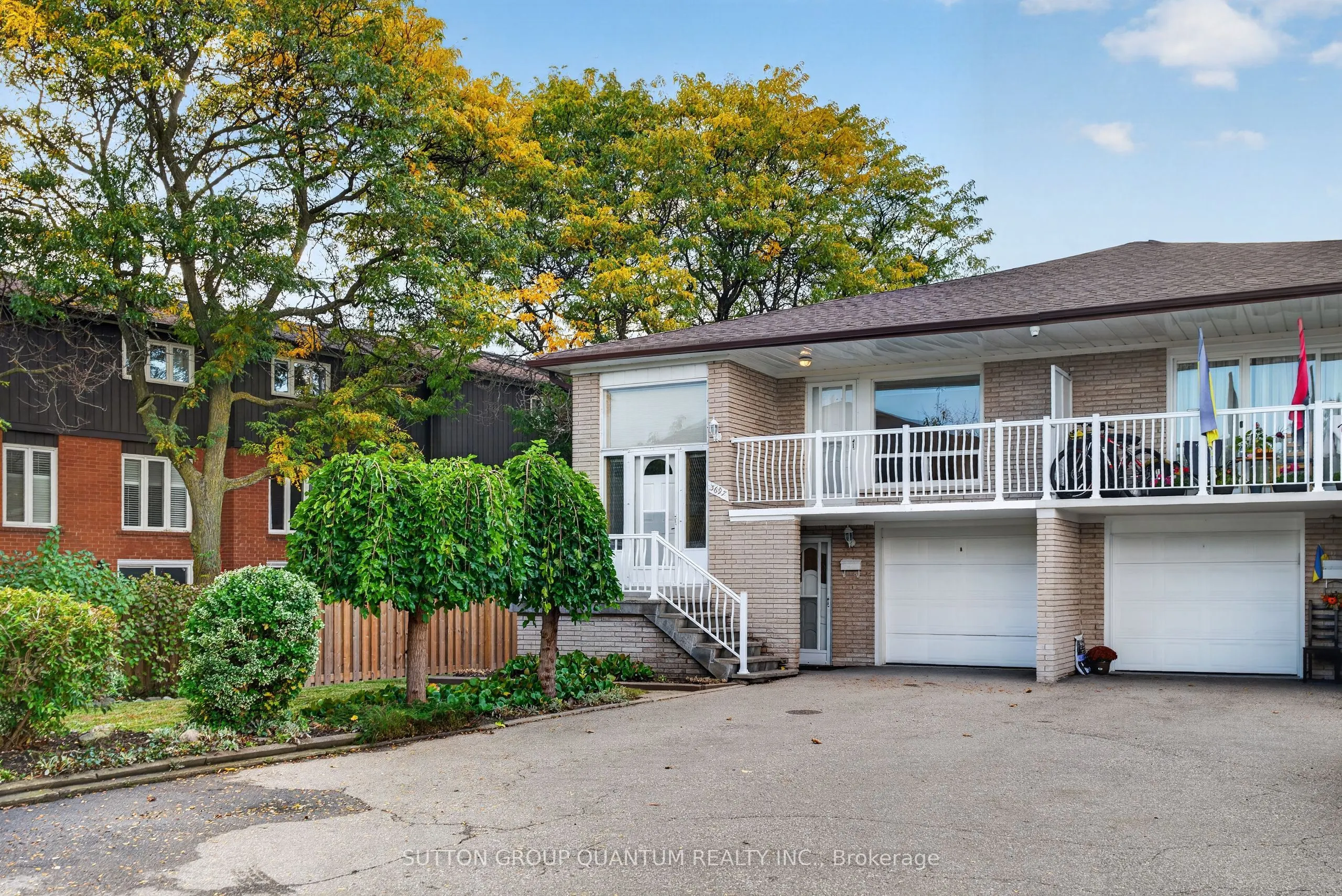 3697 Broomhill Crescent