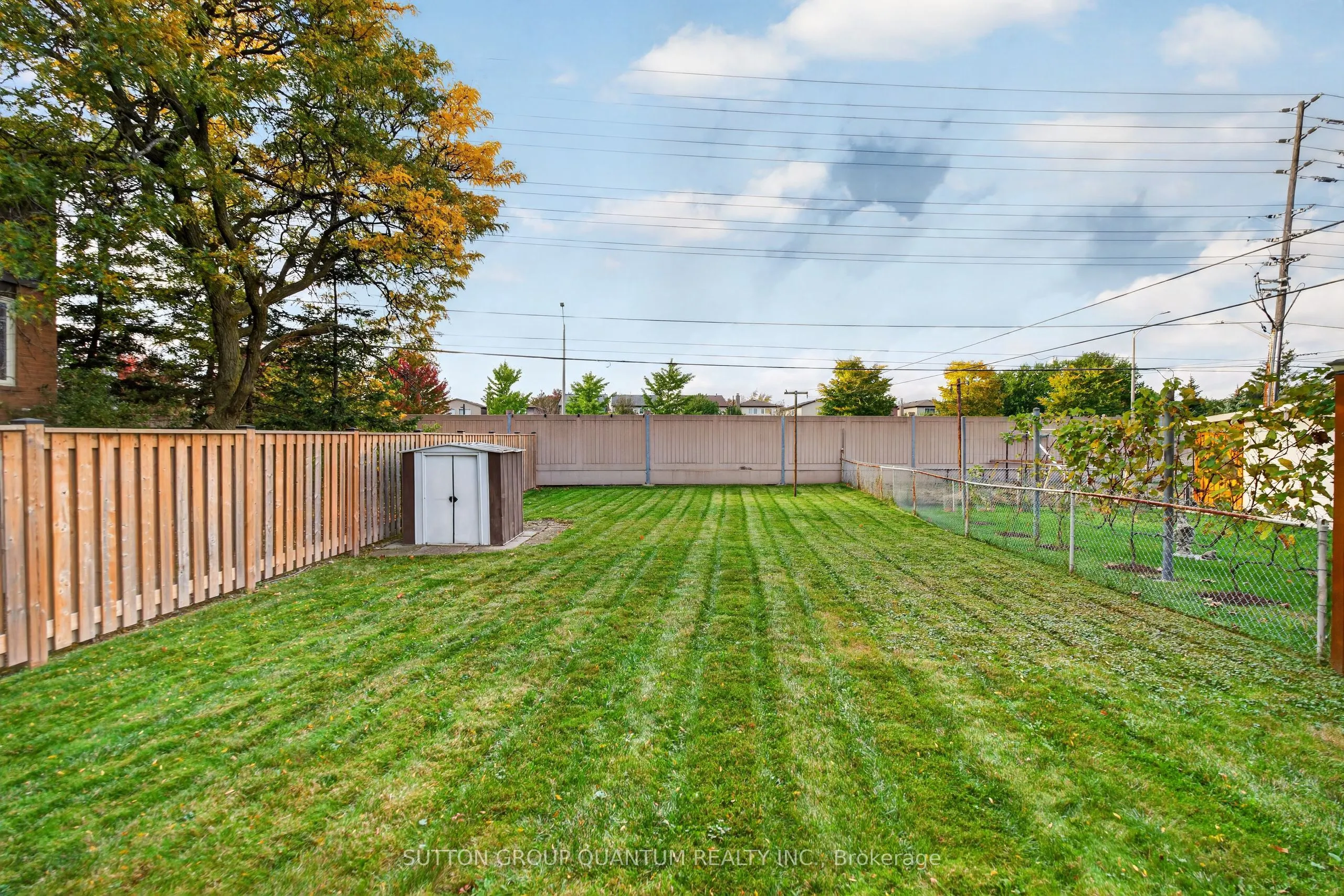 3697 Broomhill Crescent