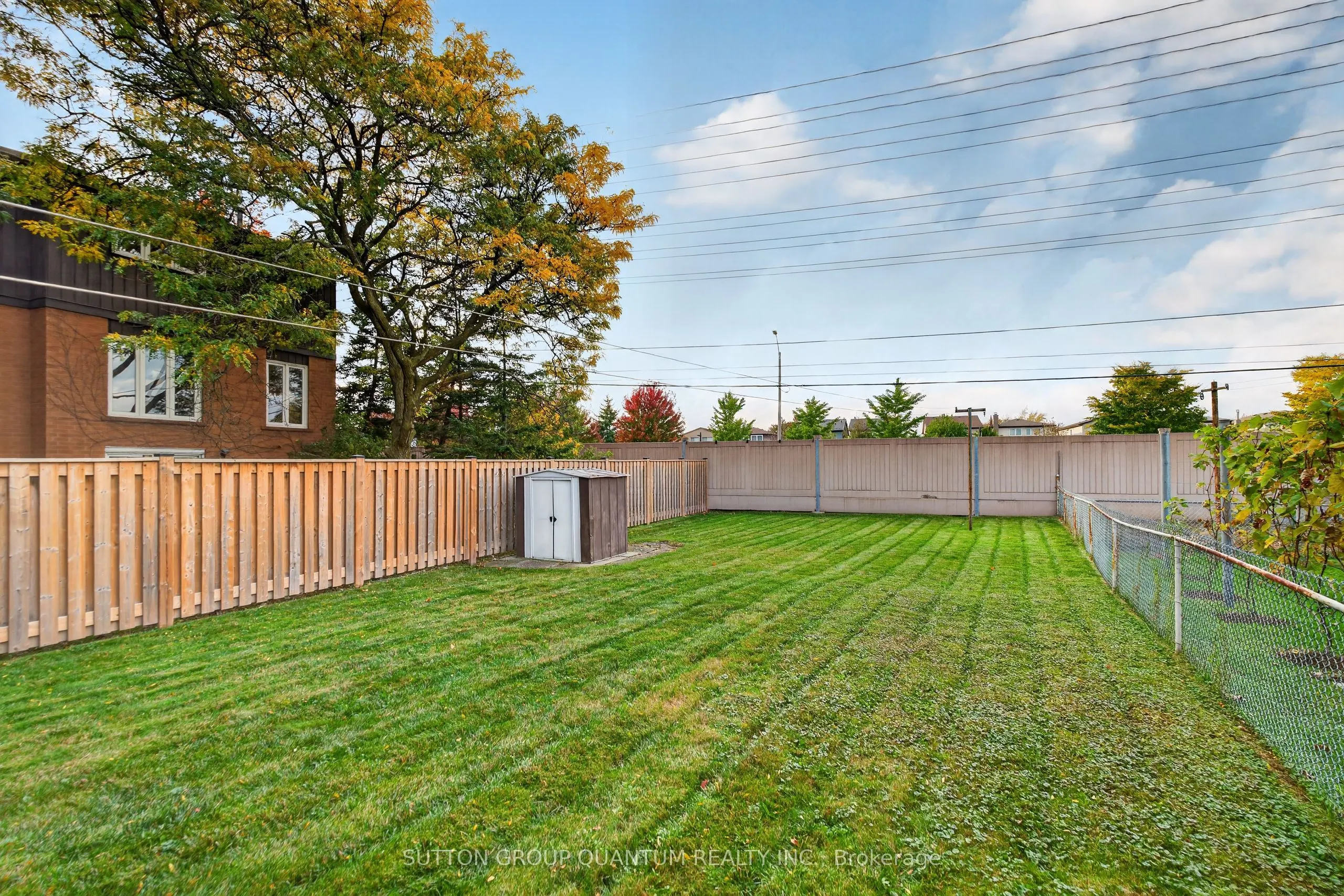3697 Broomhill Crescent