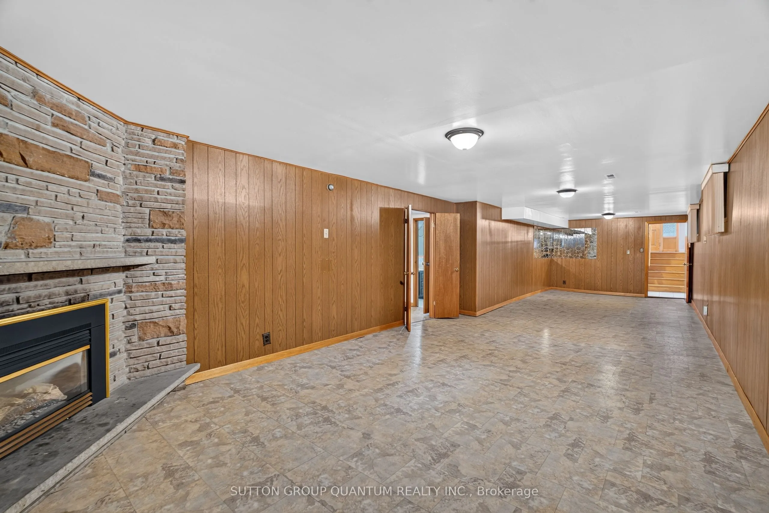 3697 Broomhill Crescent