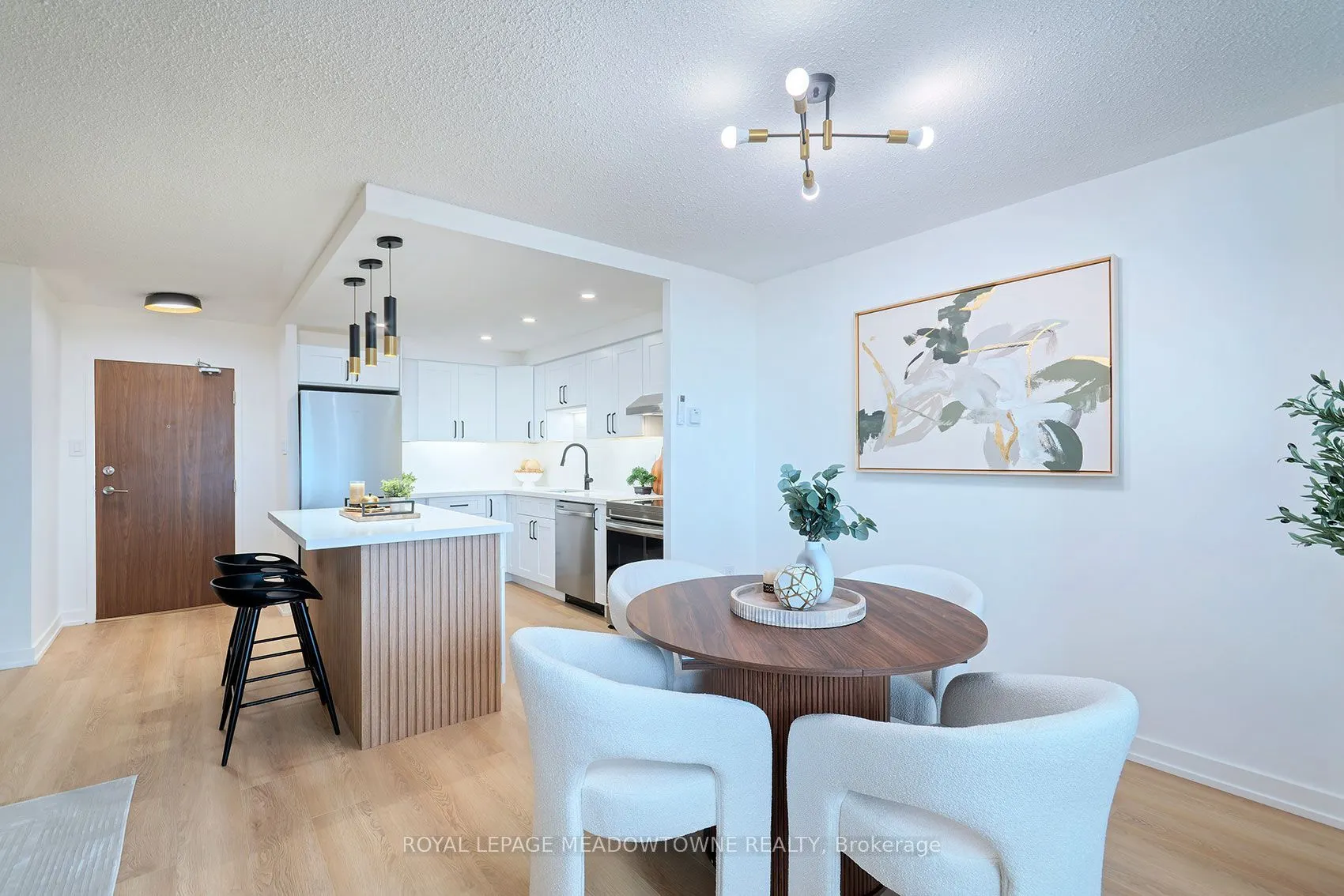 2301 Derry Road W ##806
