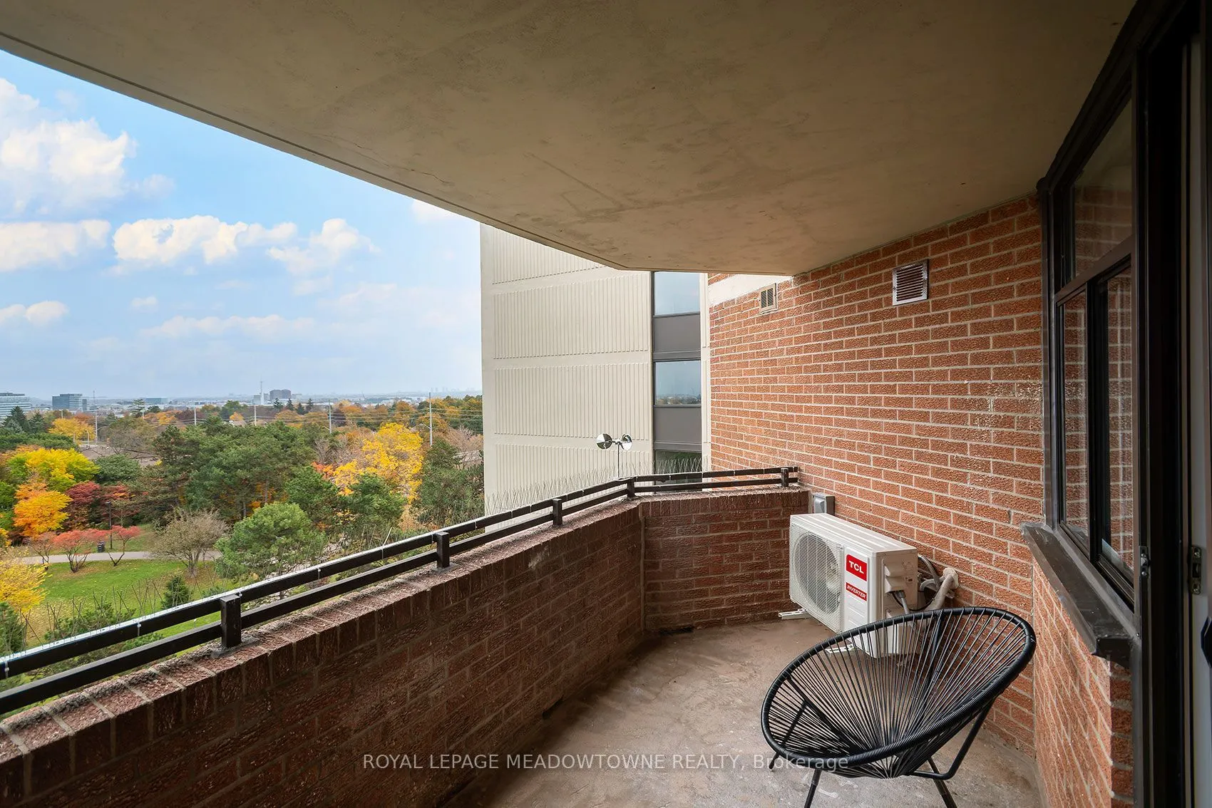 2301 Derry Road W ##806