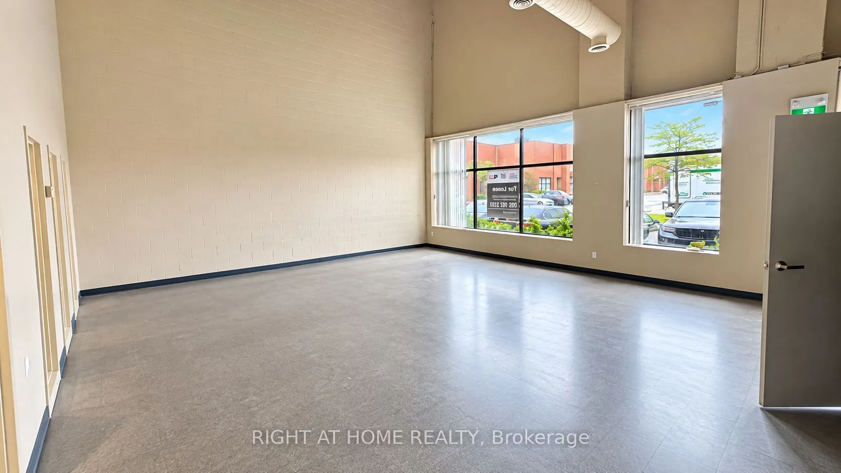 4090 Ridgeway Drive #10