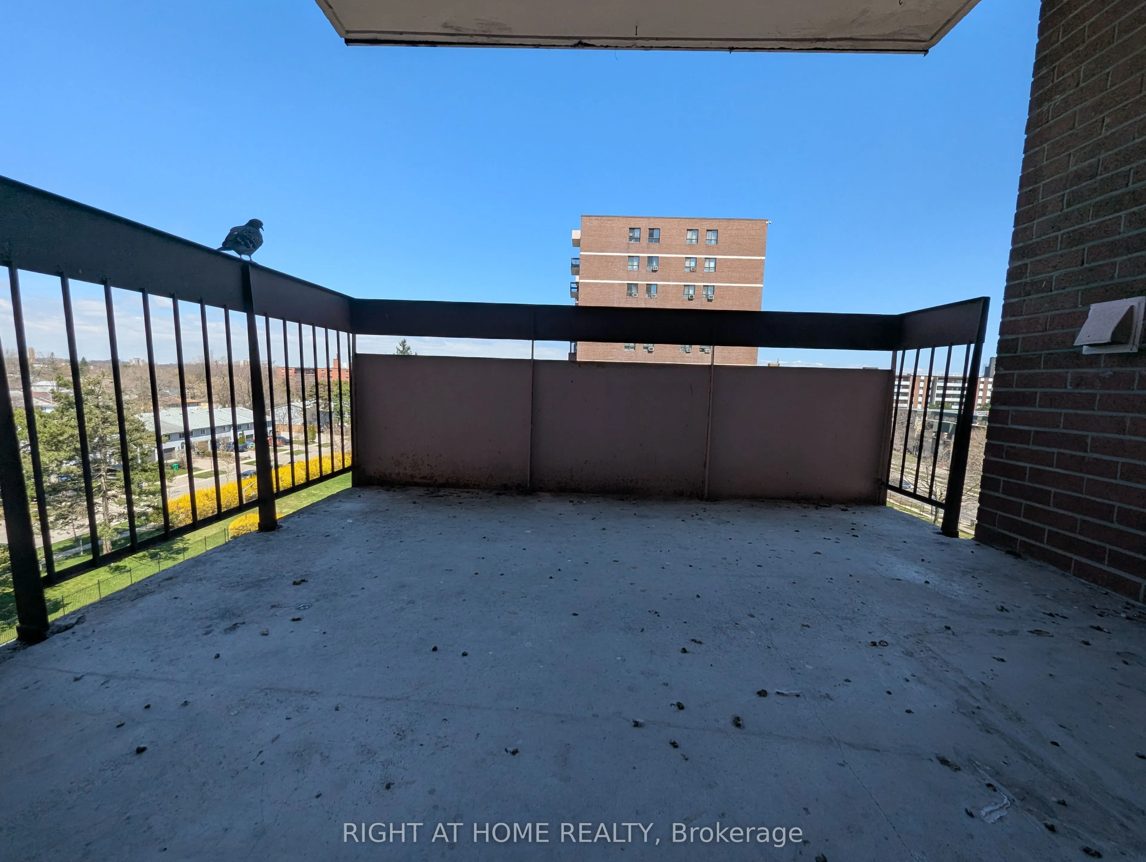 1615 Bloor Street N #708