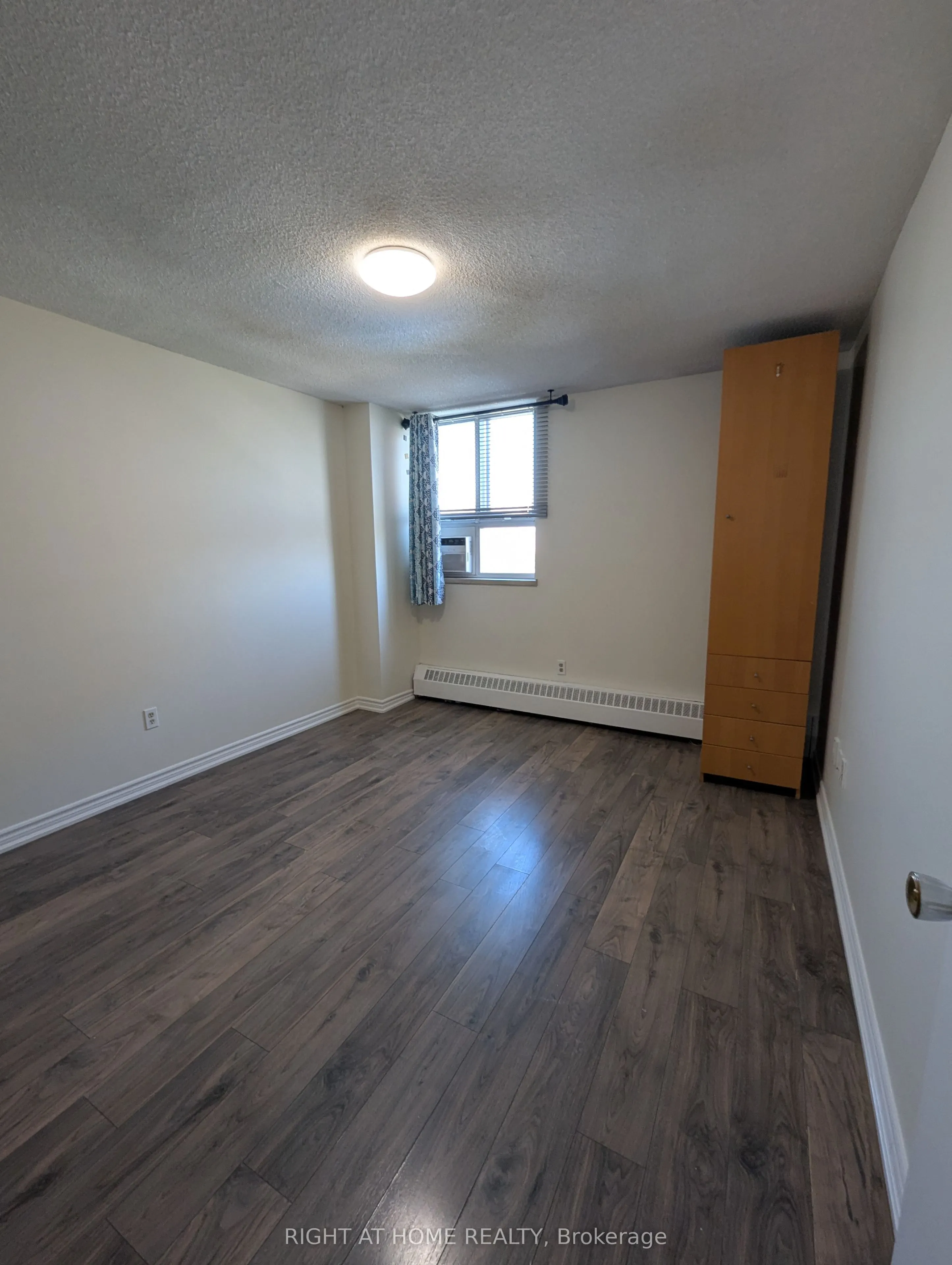 1615 Bloor Street N #708