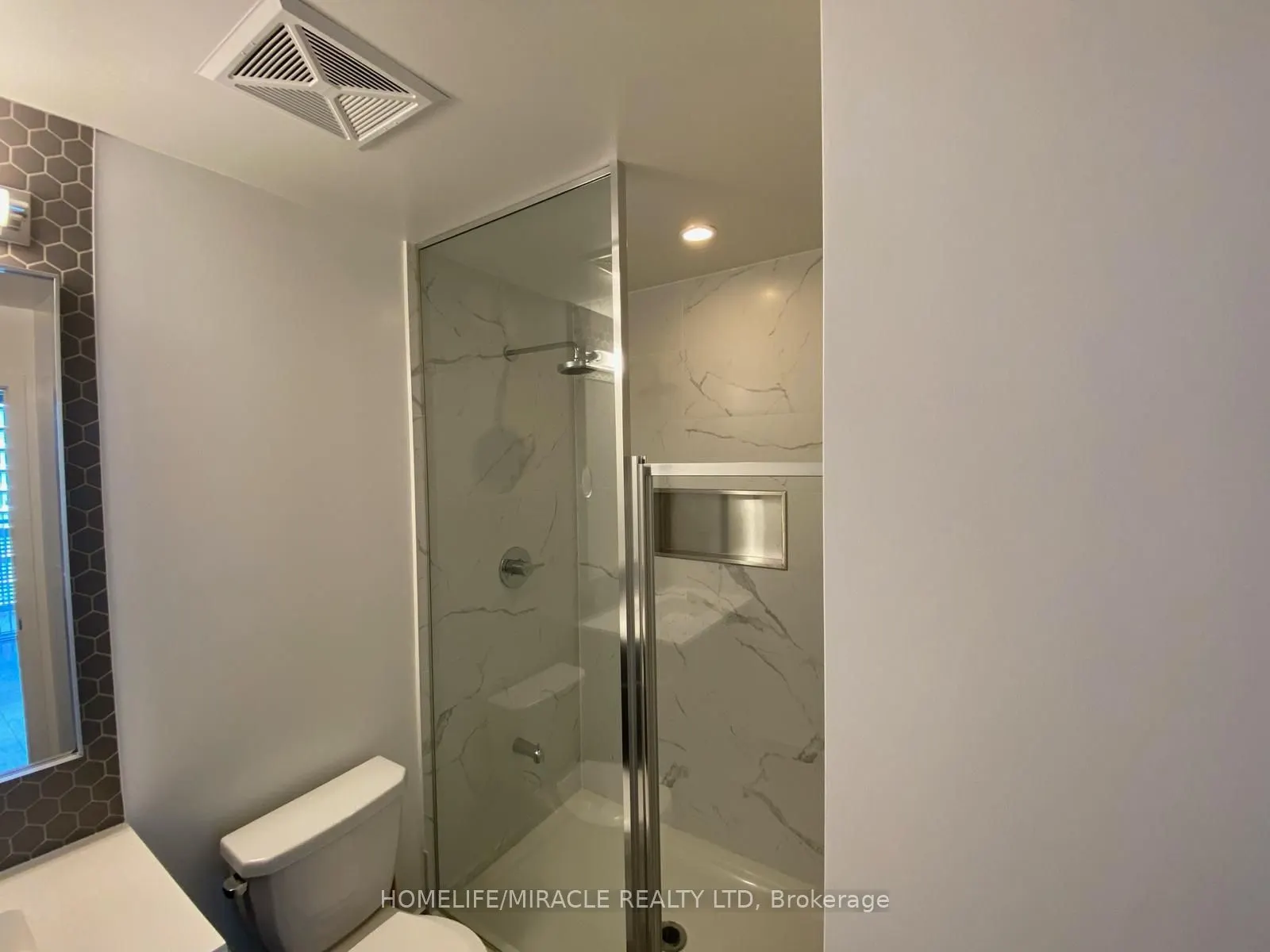 2520 Eglinton Avenue W #701
