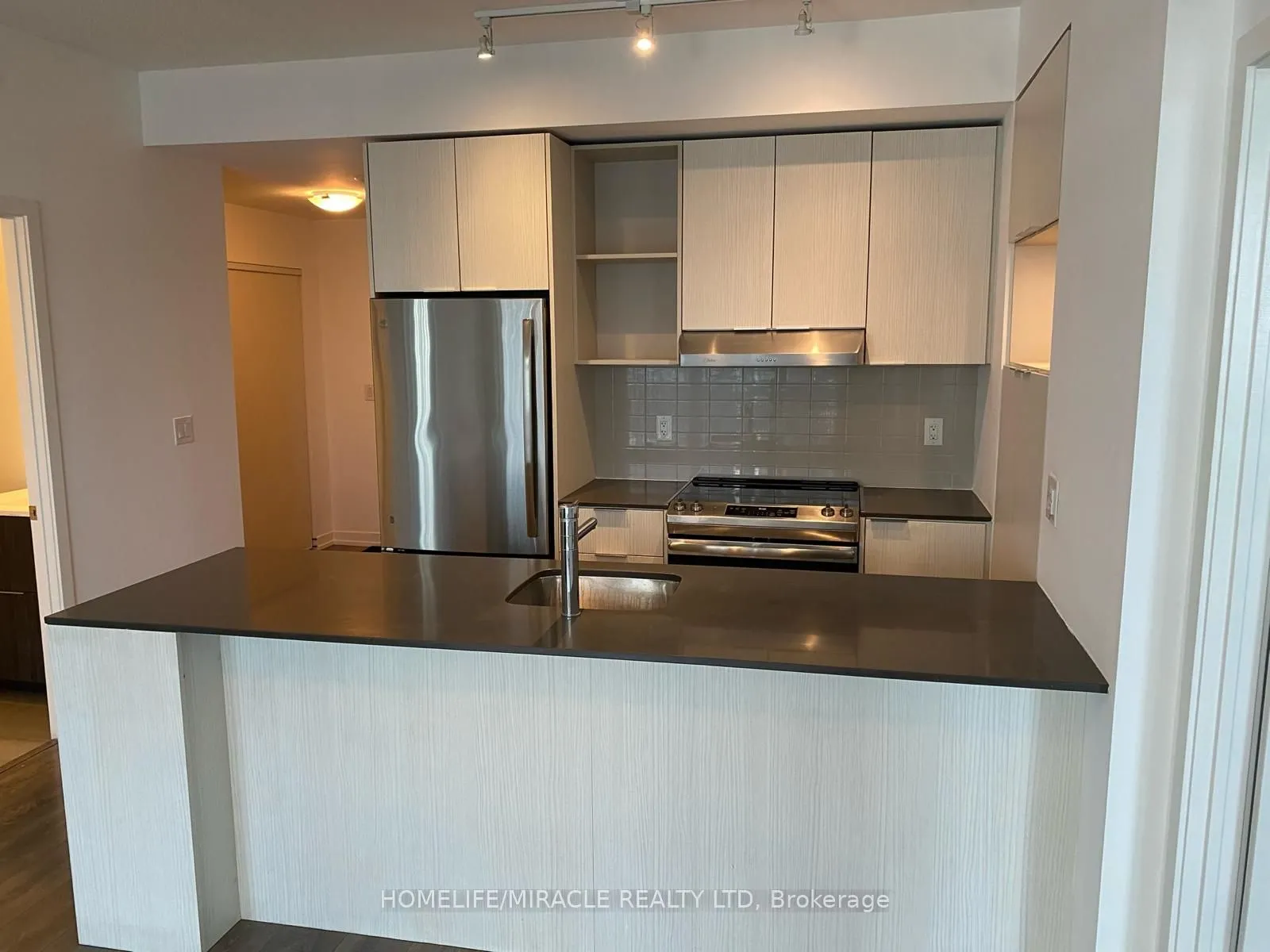 2520 Eglinton Avenue W #701