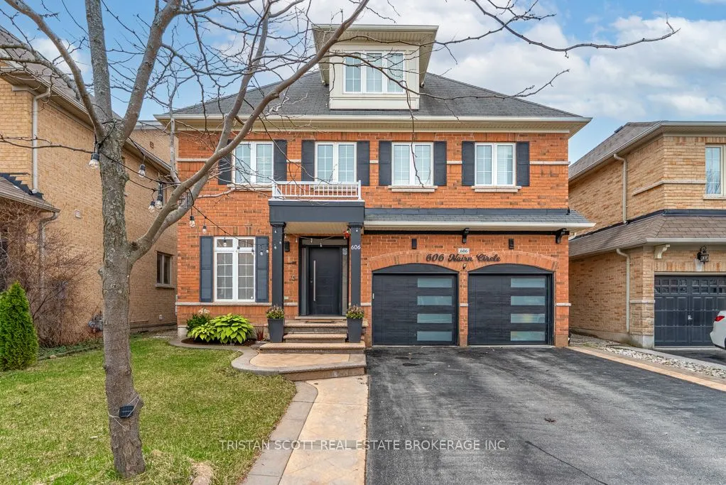 606 Nairn Circle