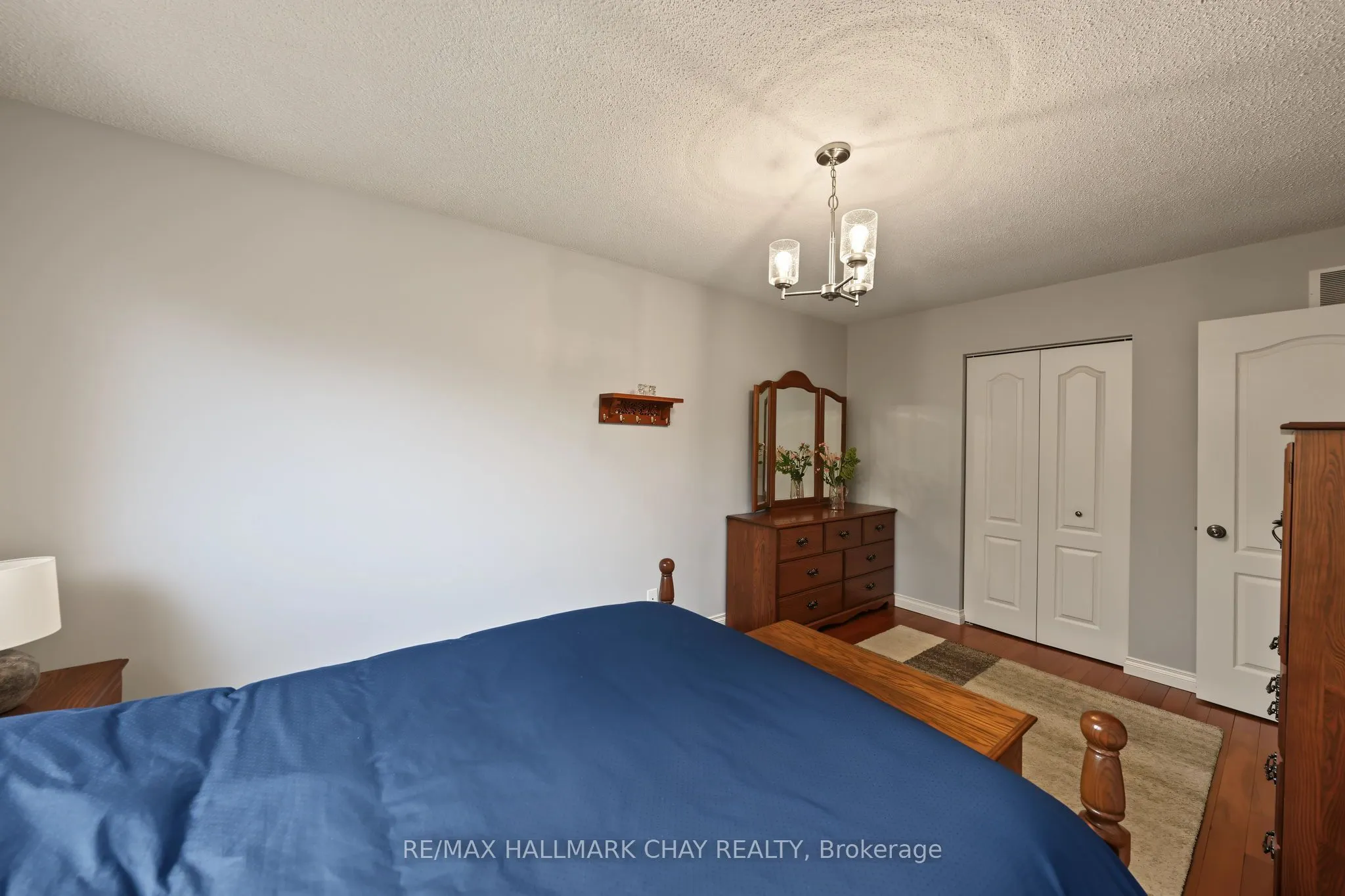57 Newbridge Crescent
