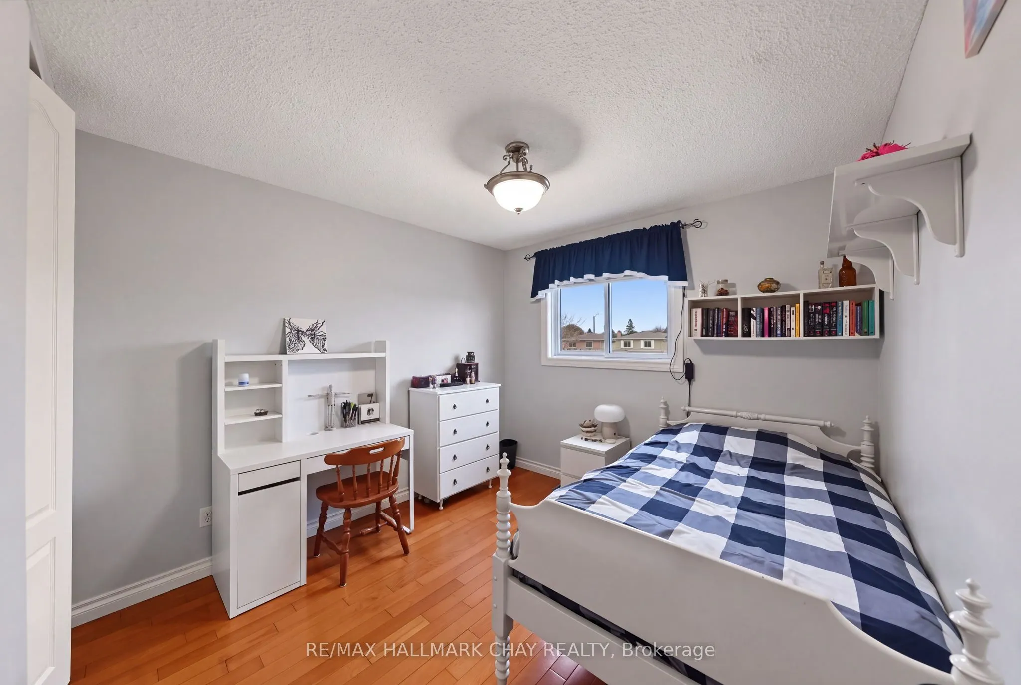 57 Newbridge Crescent