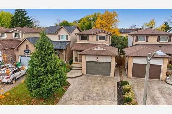 57 Newbridge Crescent