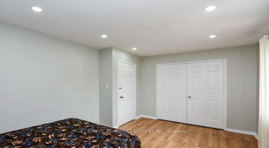 3141 Turbine Crescent #Main & Upper Floors