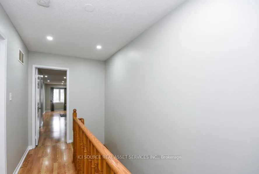 3141 Turbine Crescent #Main & Upper Floors