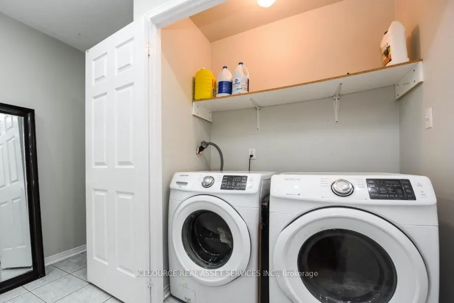 3141 Turbine Crescent #Main & Upper Floors
