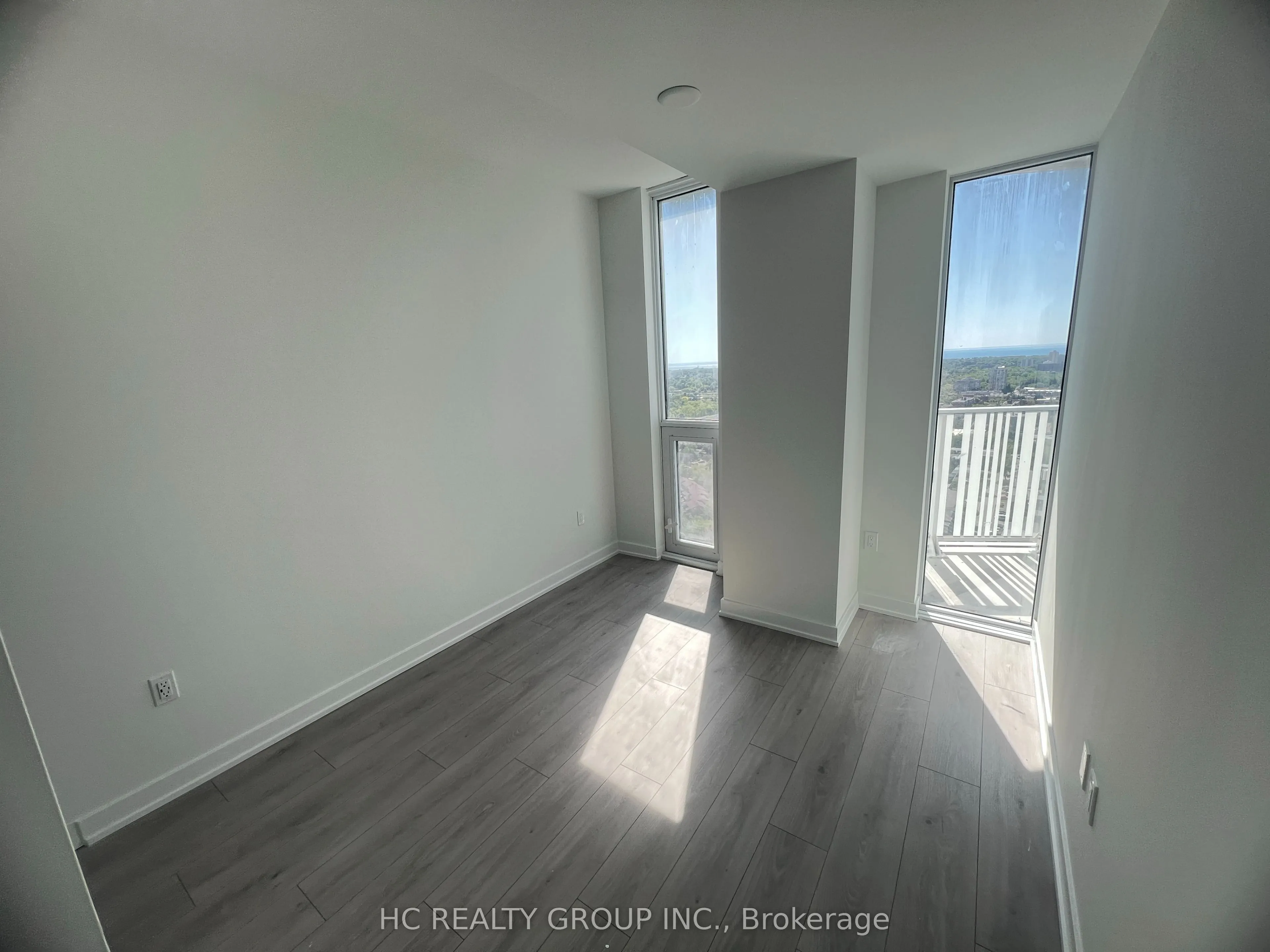 1 Fairview Road E #2502