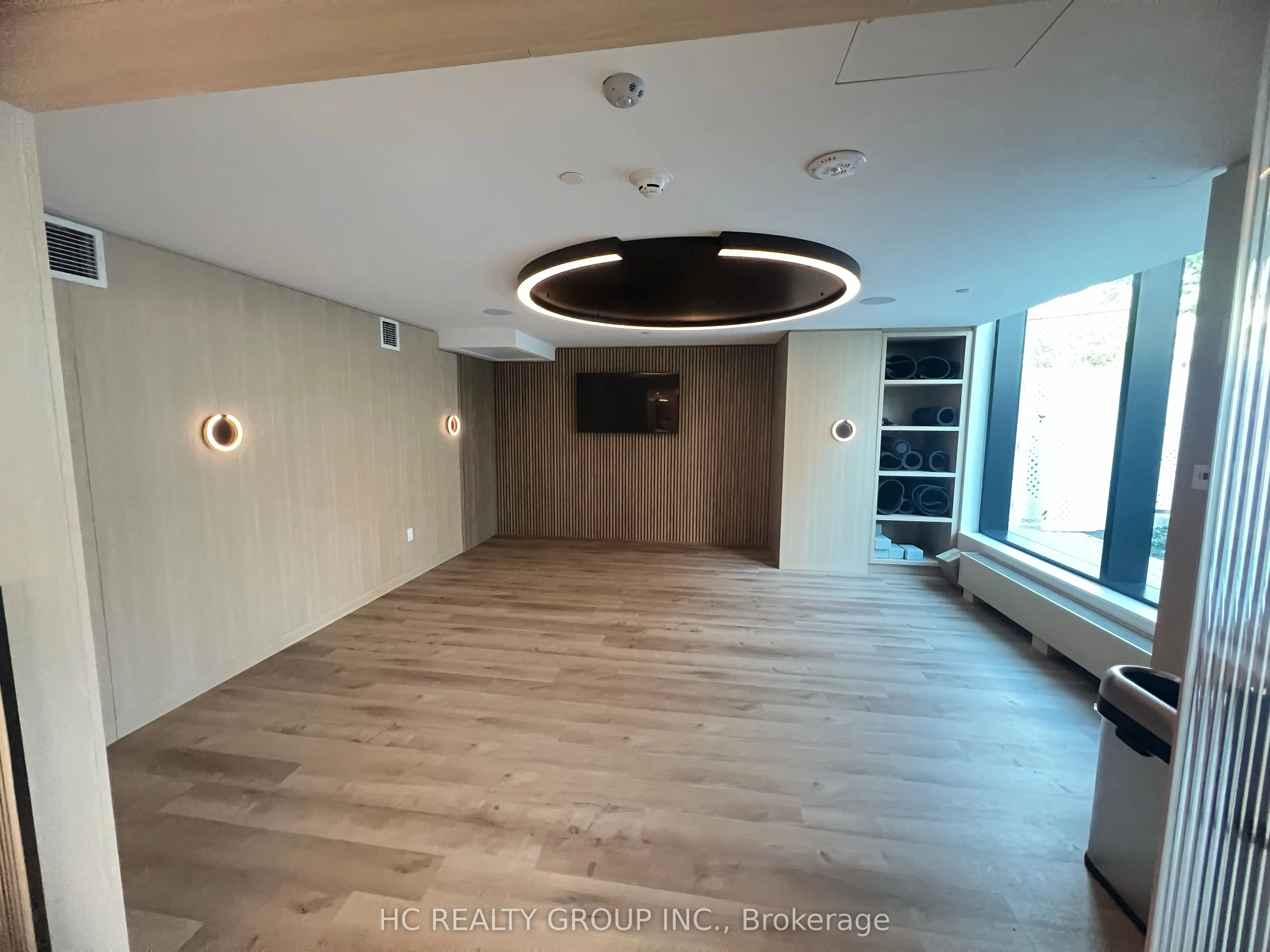 1 Fairview Road E #2502