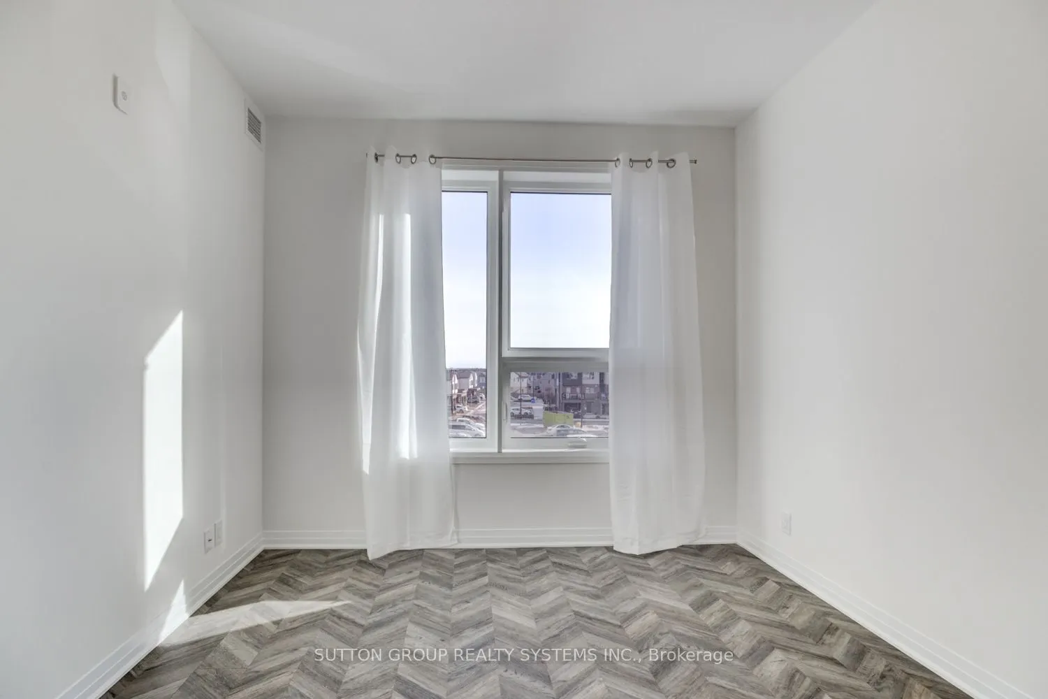 1105 Leger Way #301