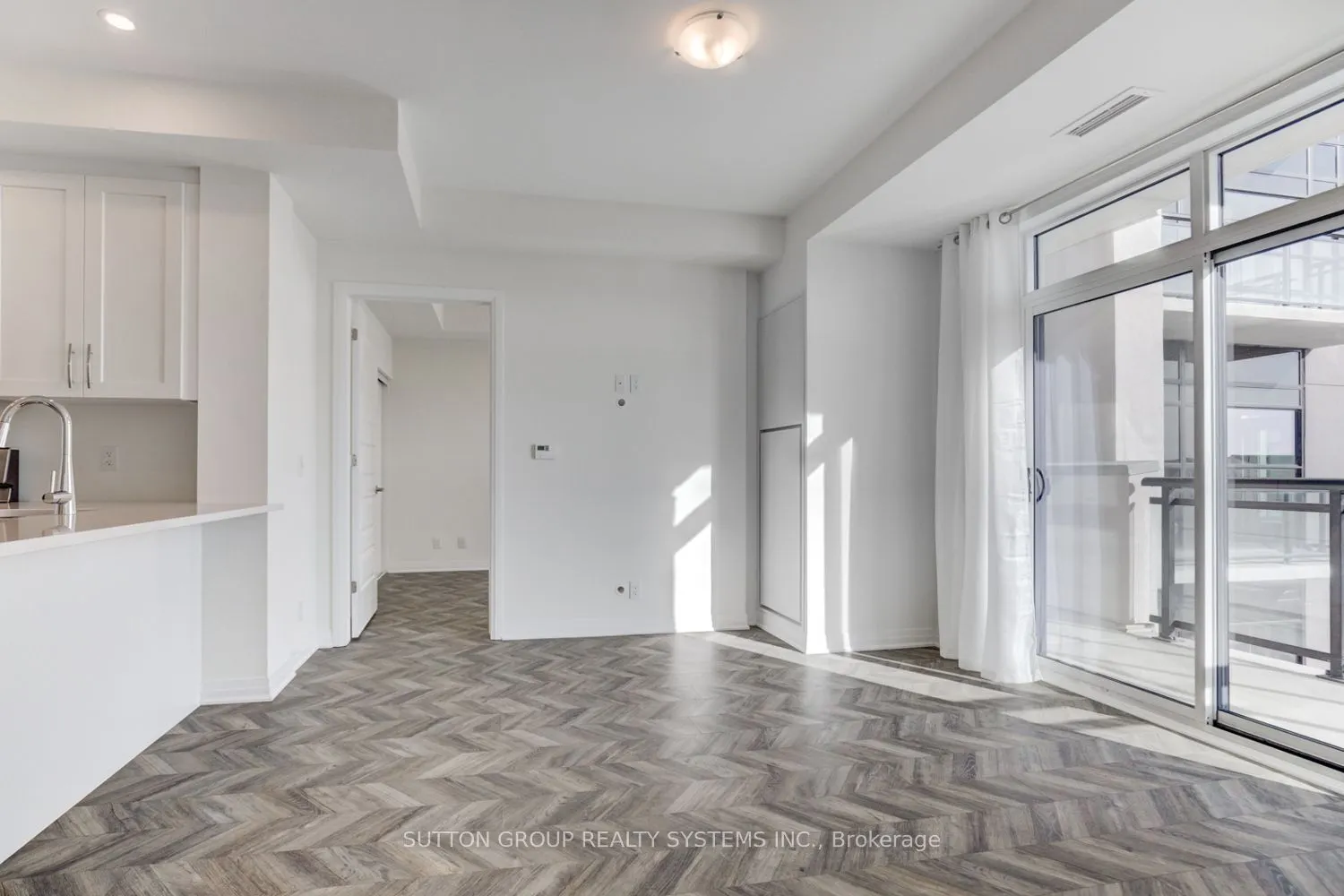 1105 Leger Way #301