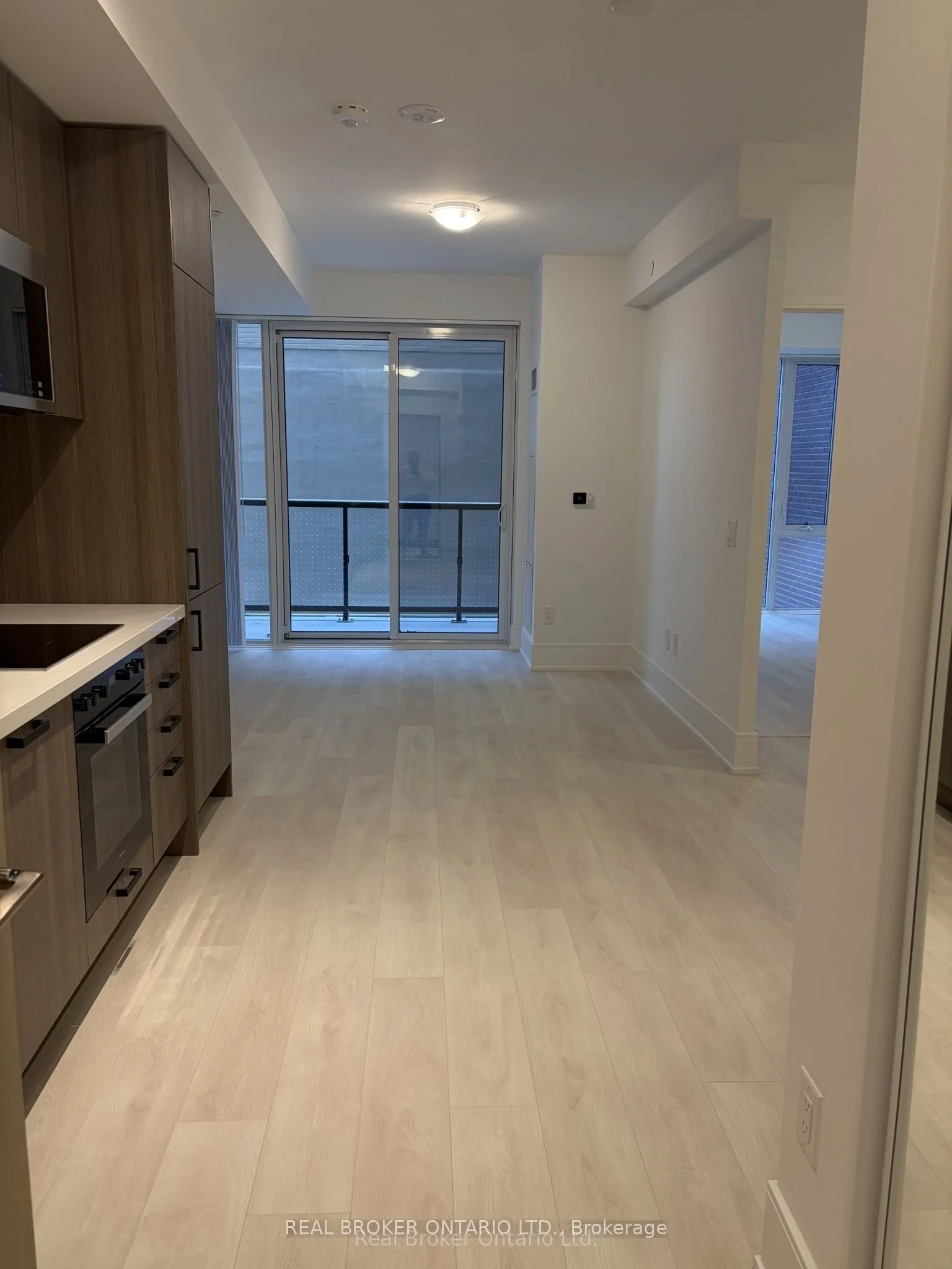 2450 Bloor Street W #306