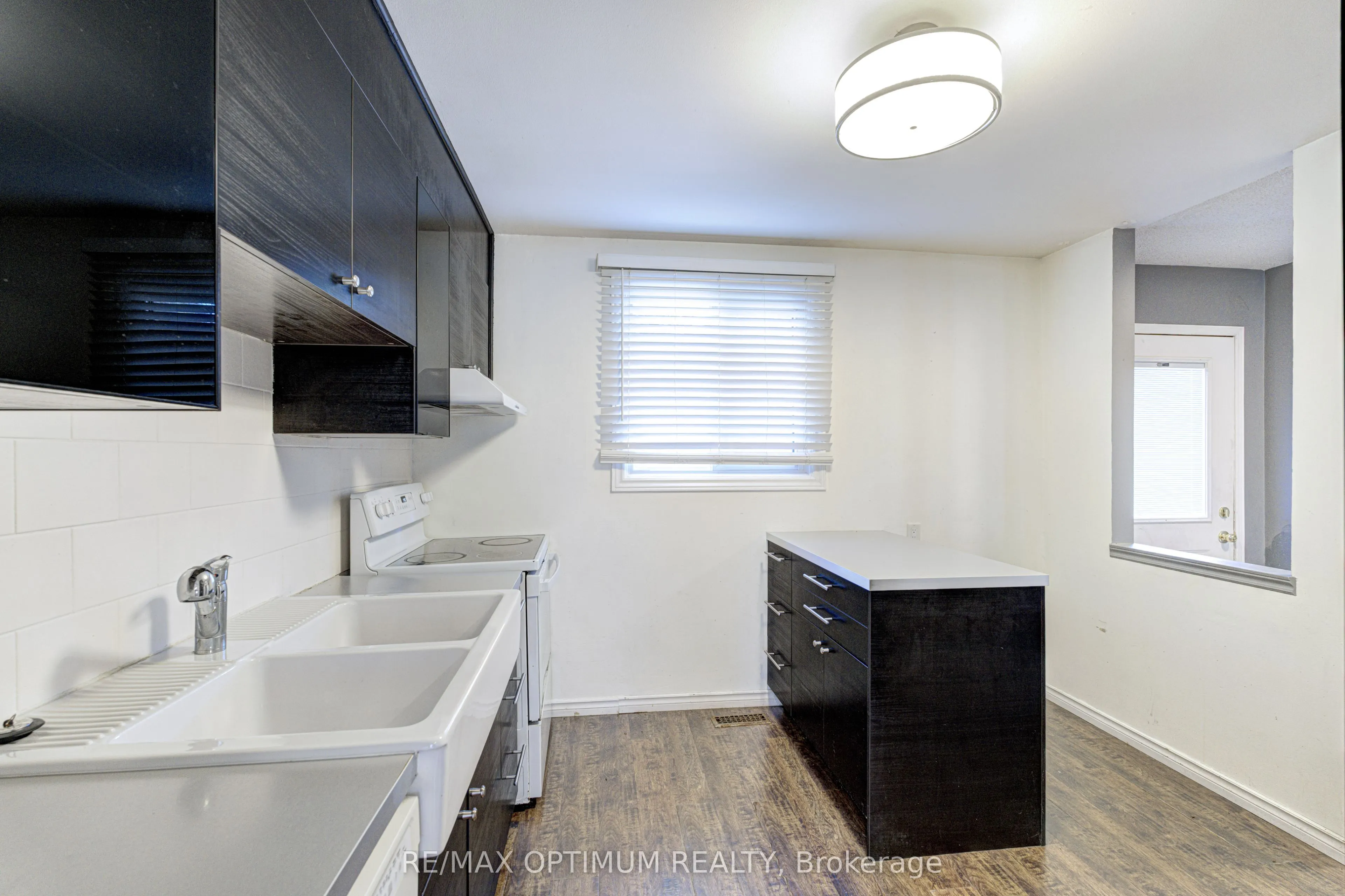 45 Hansen Road N #17