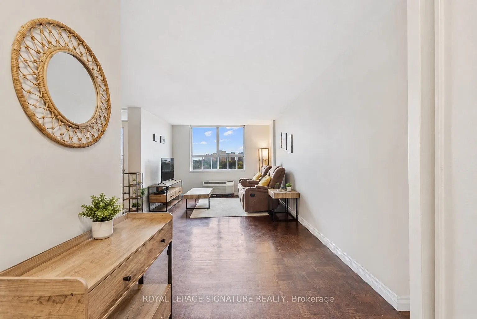 2825 Islington Avenue #905