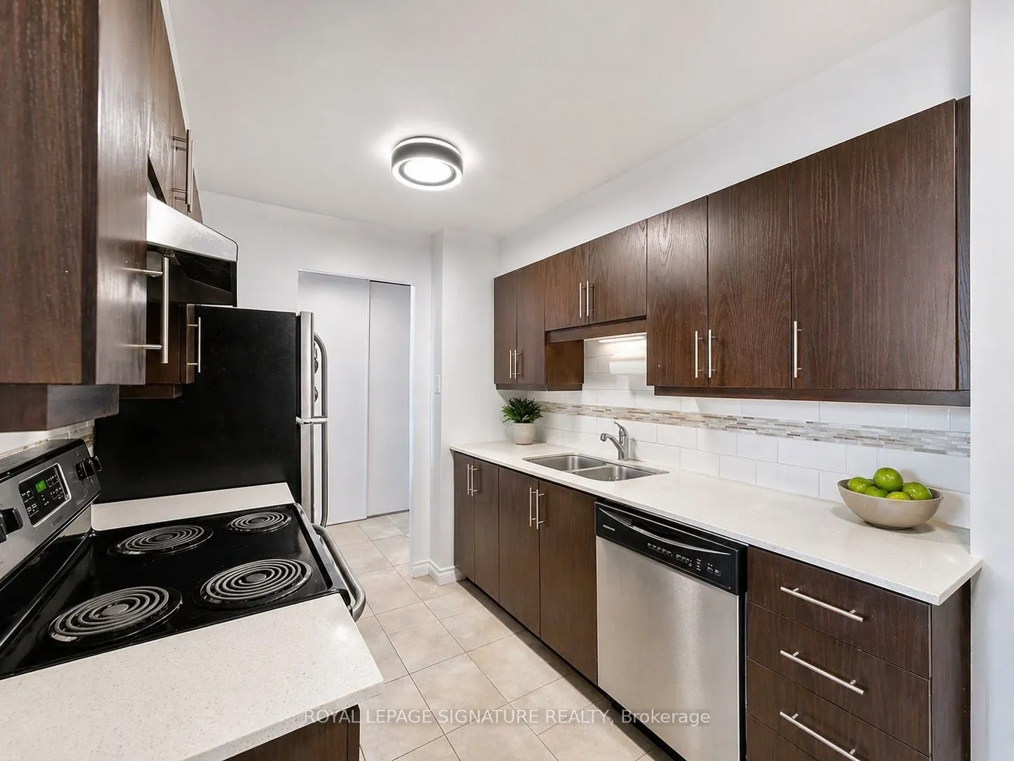2825 Islington Avenue #905