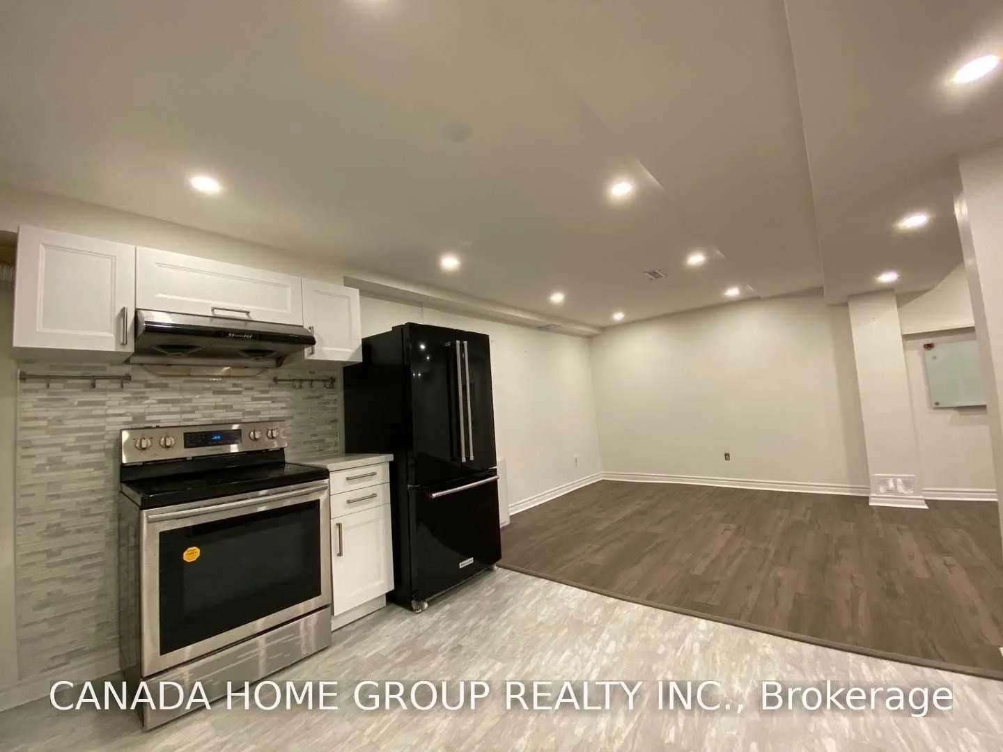 3251 Valcourt Crescent #Lower