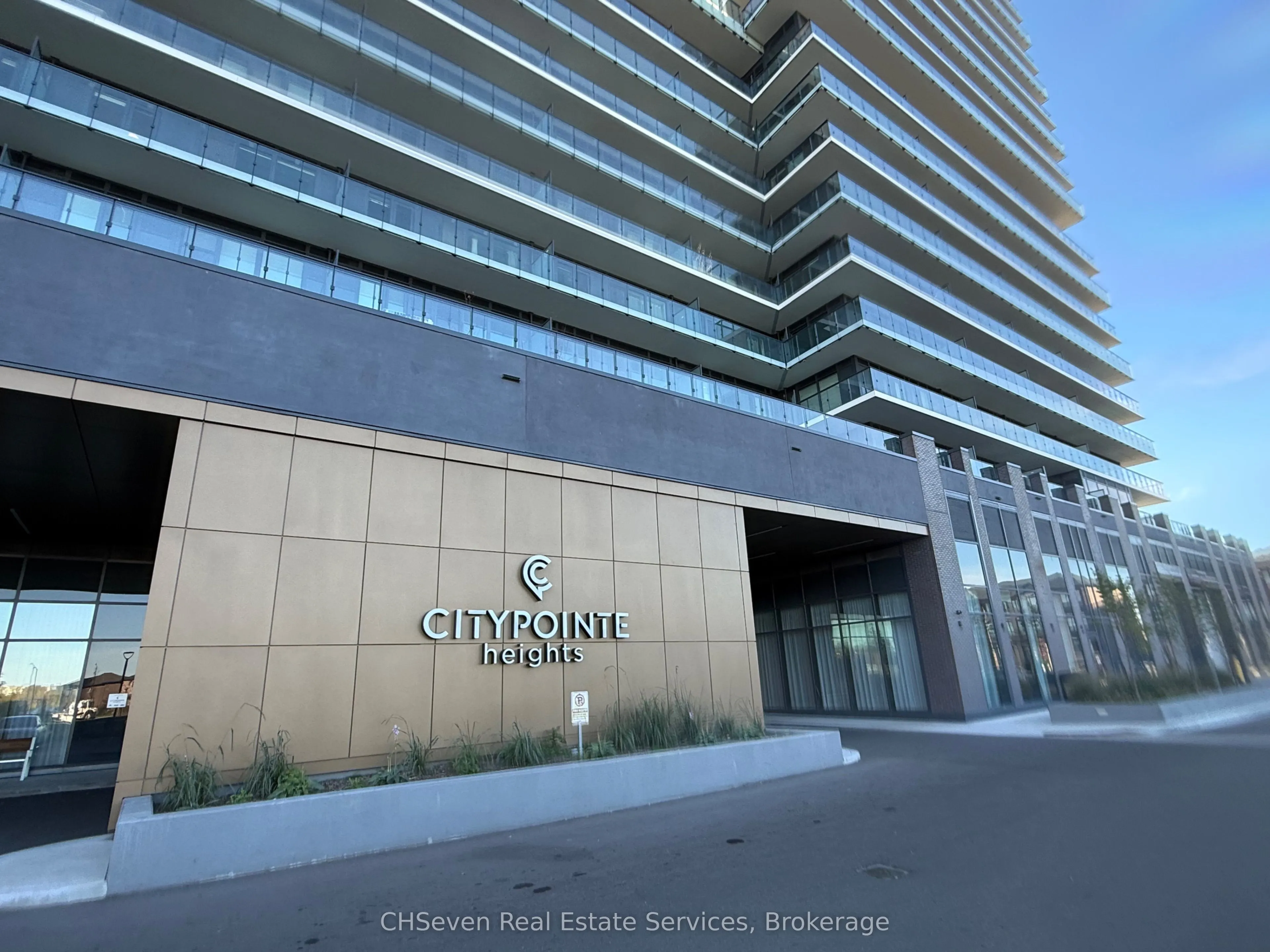 15 Skyridge Drive #1816