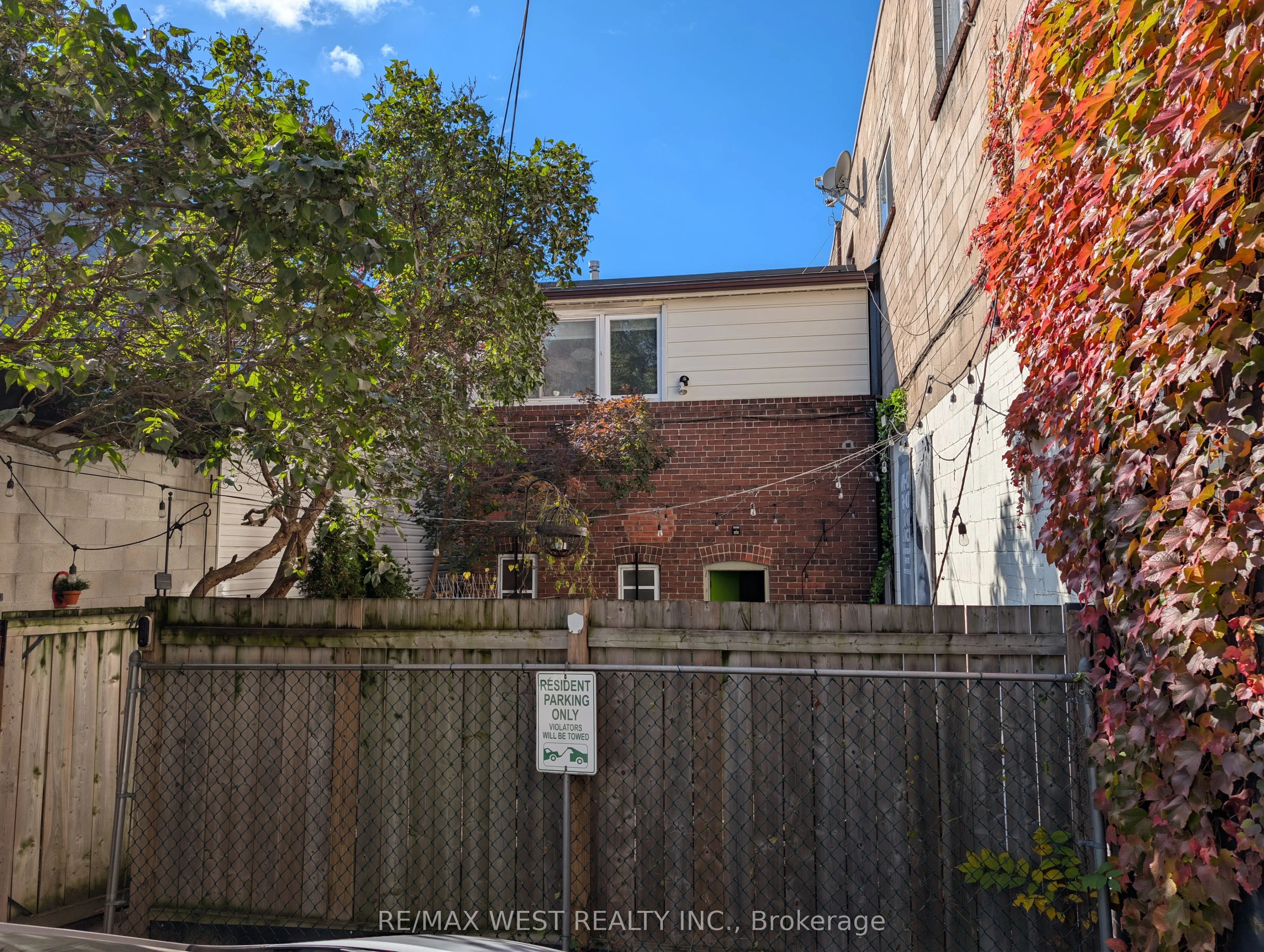 419 Jane Street #Main