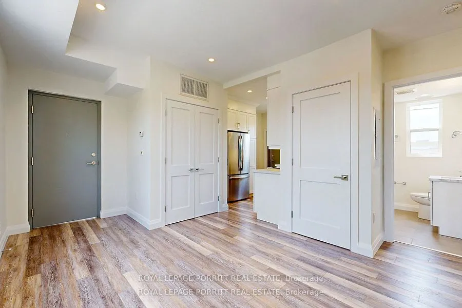 254 Armadale Avenue ##1