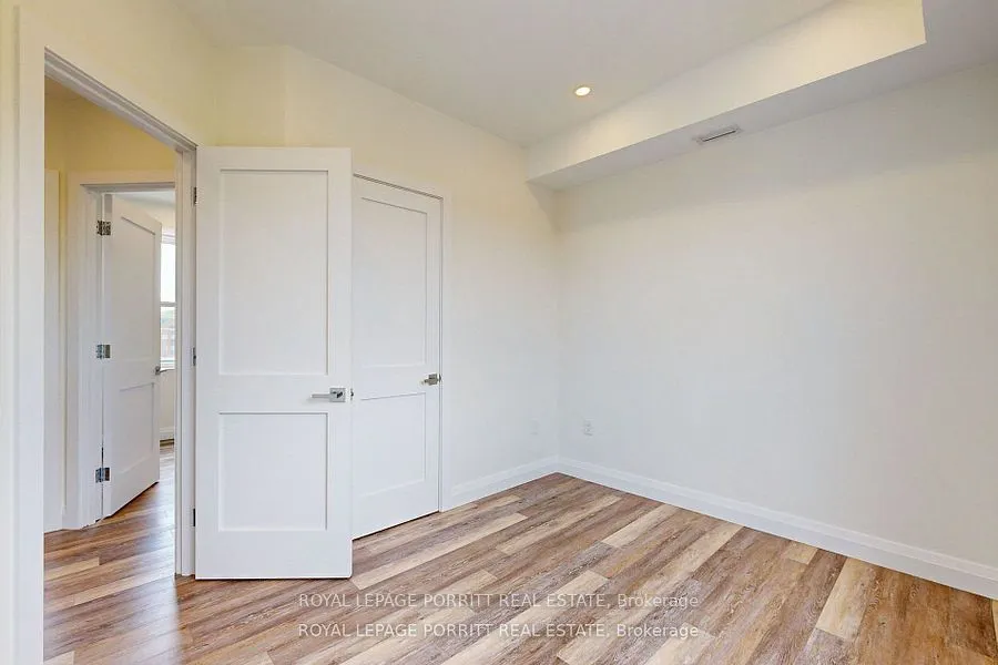 254 Armadale Avenue ##1