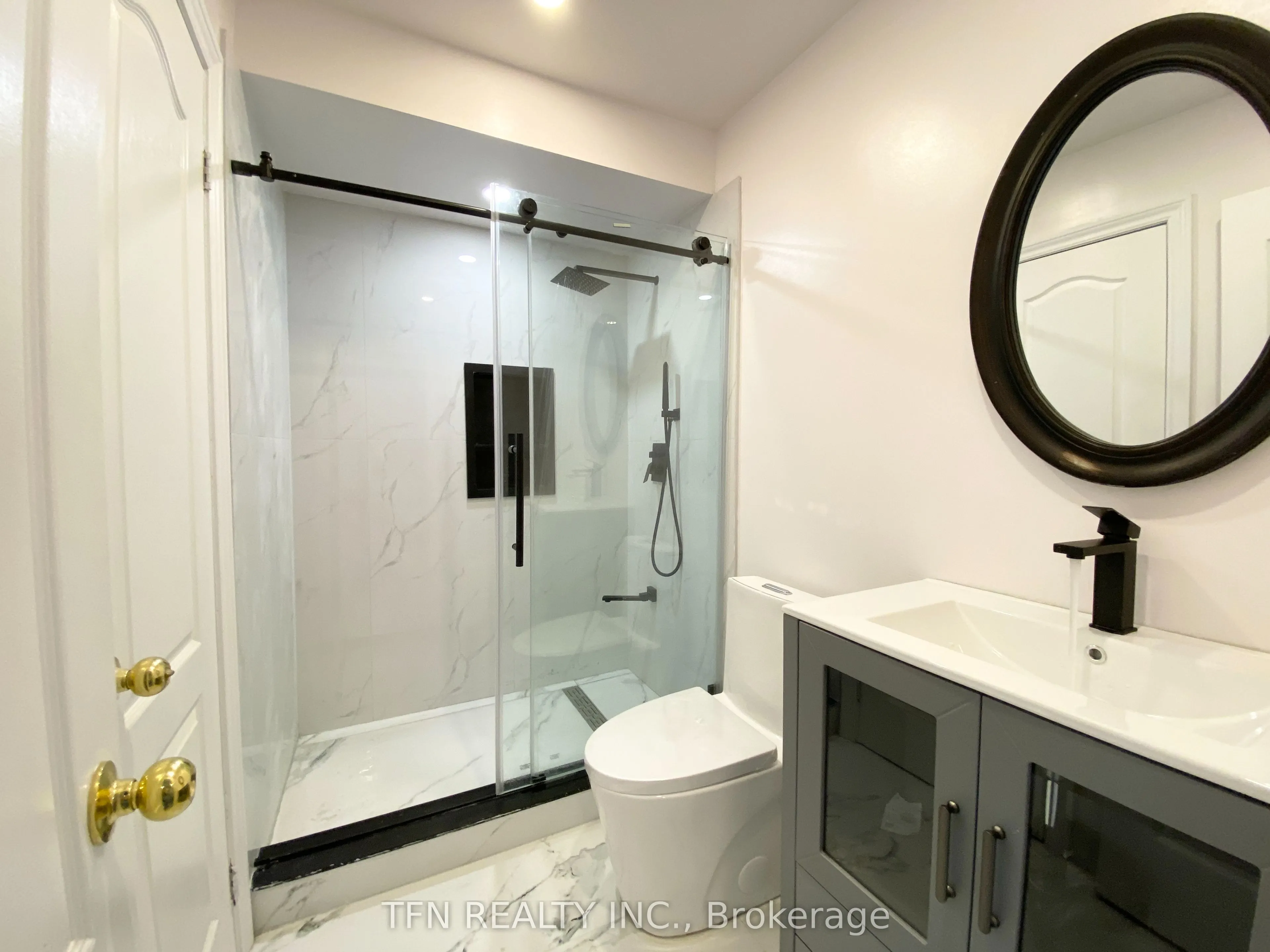3020 Cedarglen Gate #42