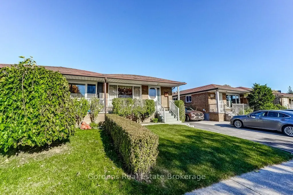 7451 Catalpa Road