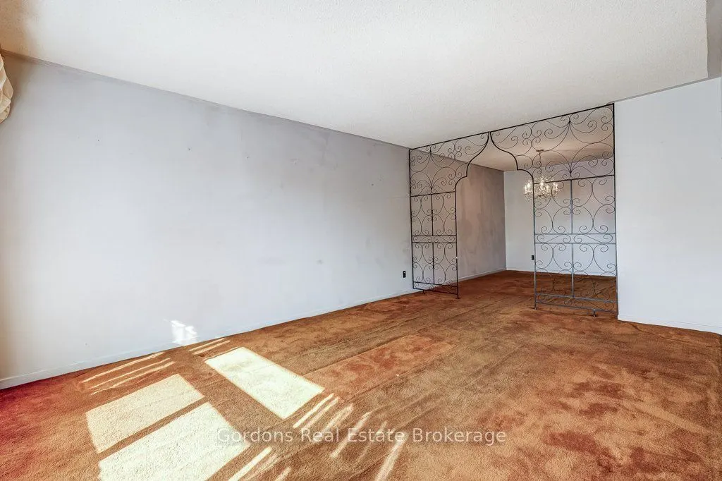 7451 Catalpa Road