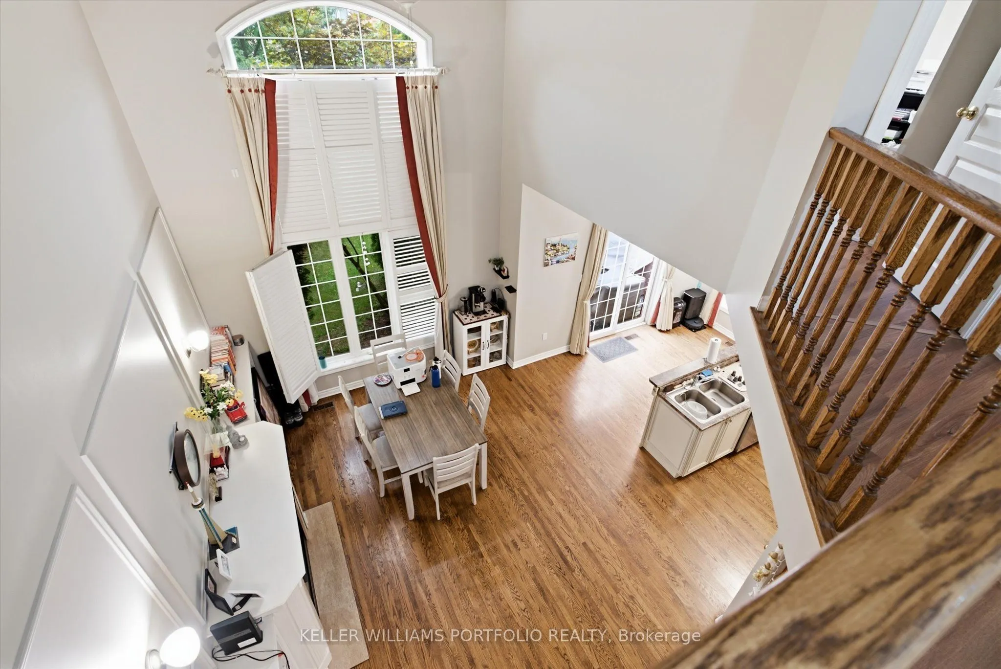 2153 Meadowglen Drive