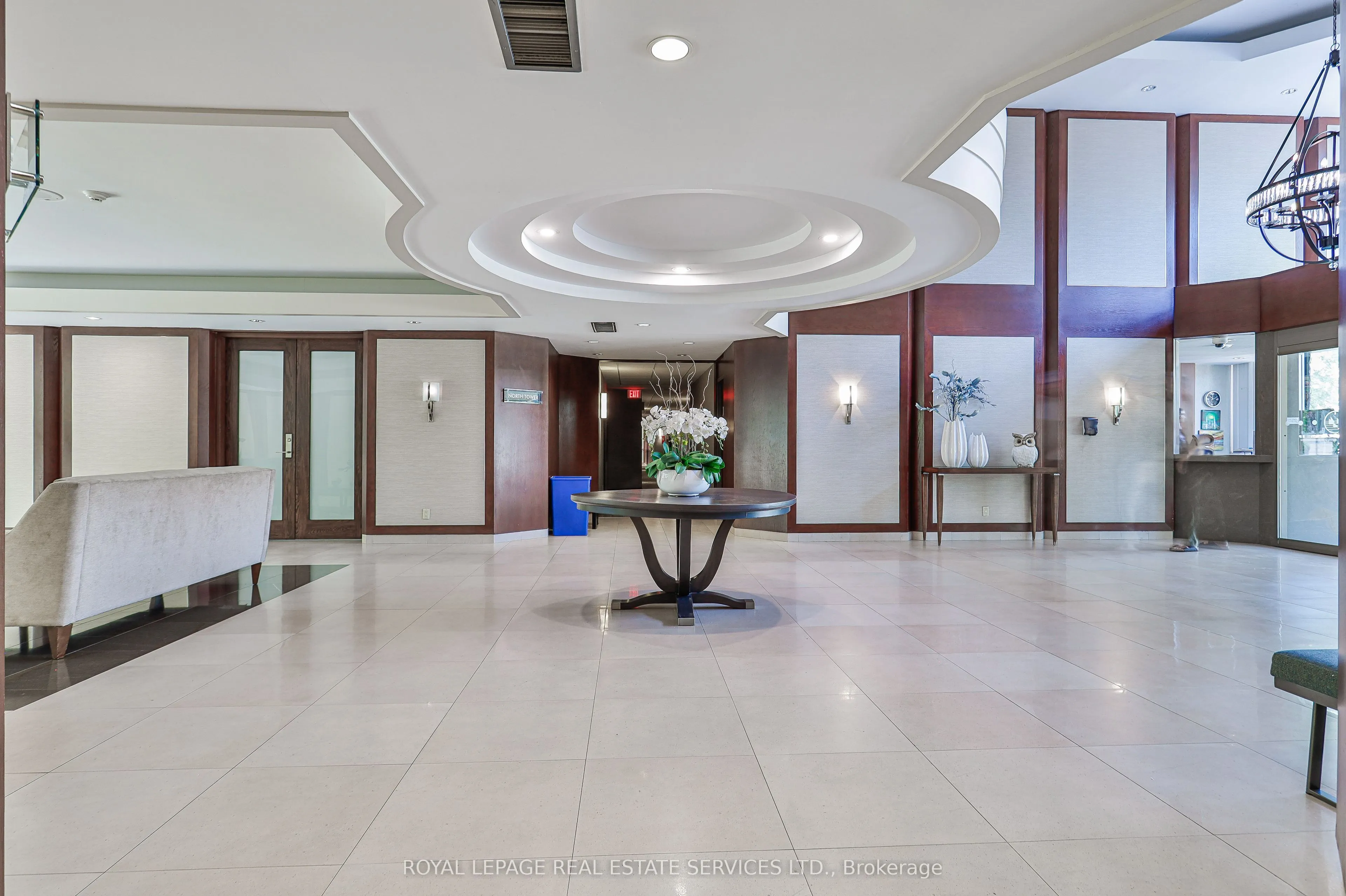 2267 Lake Shore Boulevard W #1304