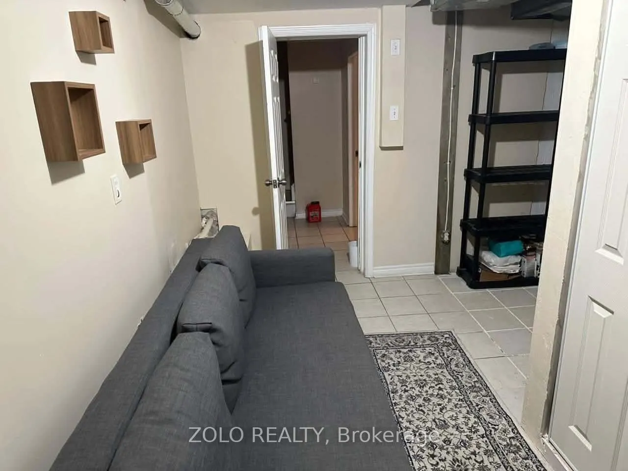 12 Quinby Court