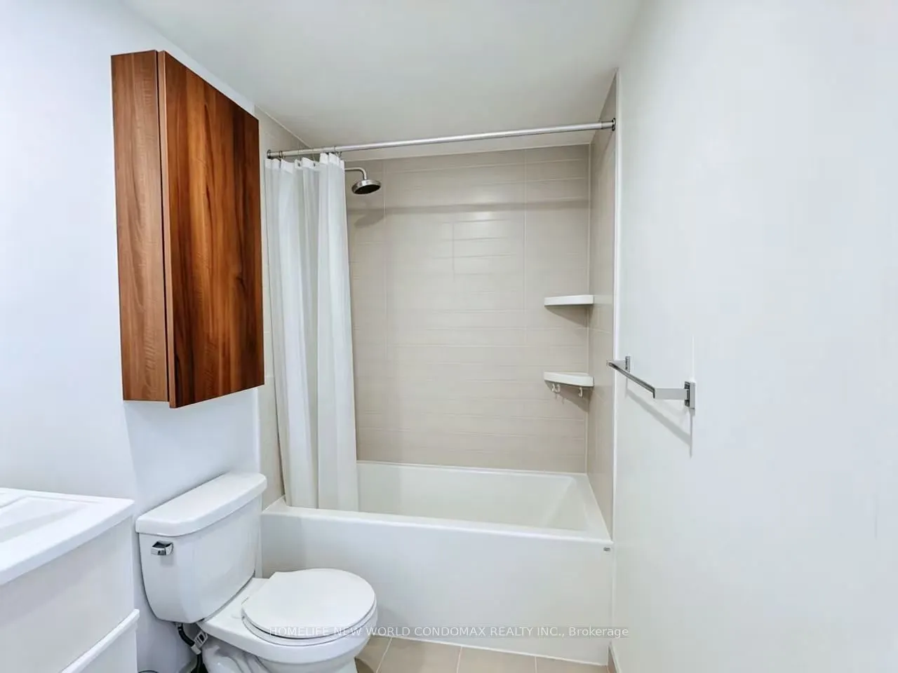 1787 ST. CLAIR Avenue W #609
