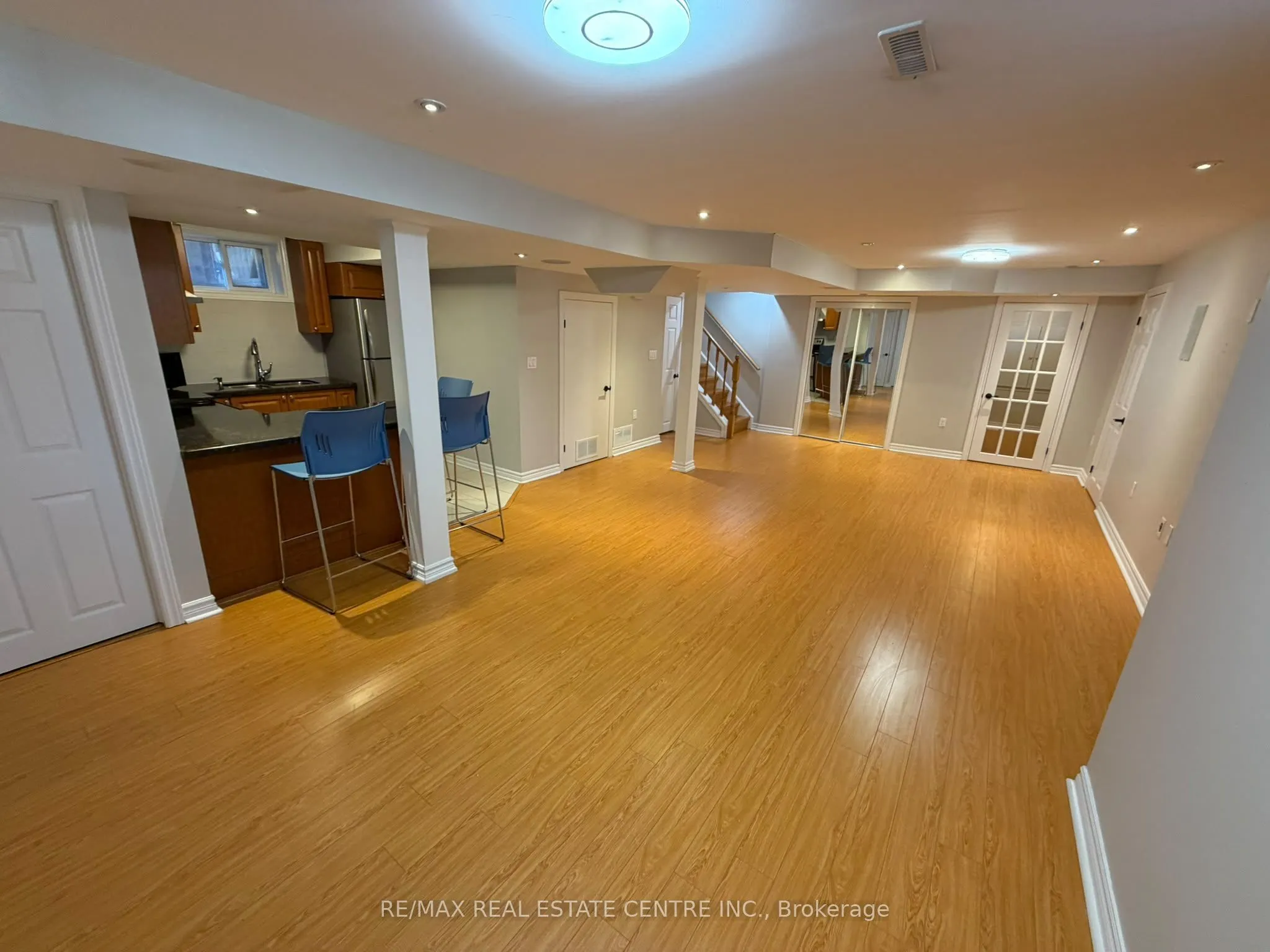 7448 Village Walk #Basement
