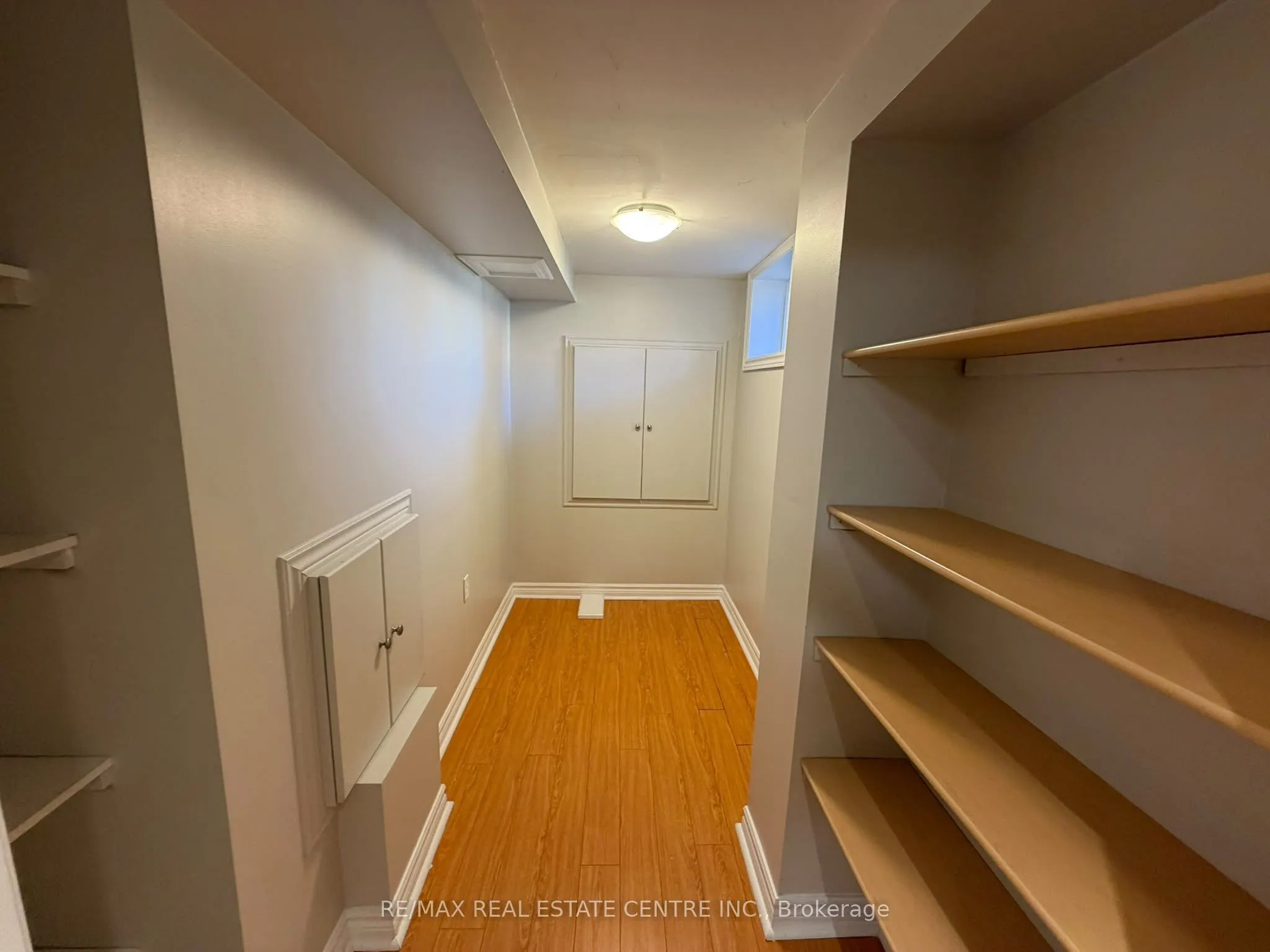 7448 Village Walk #Basement